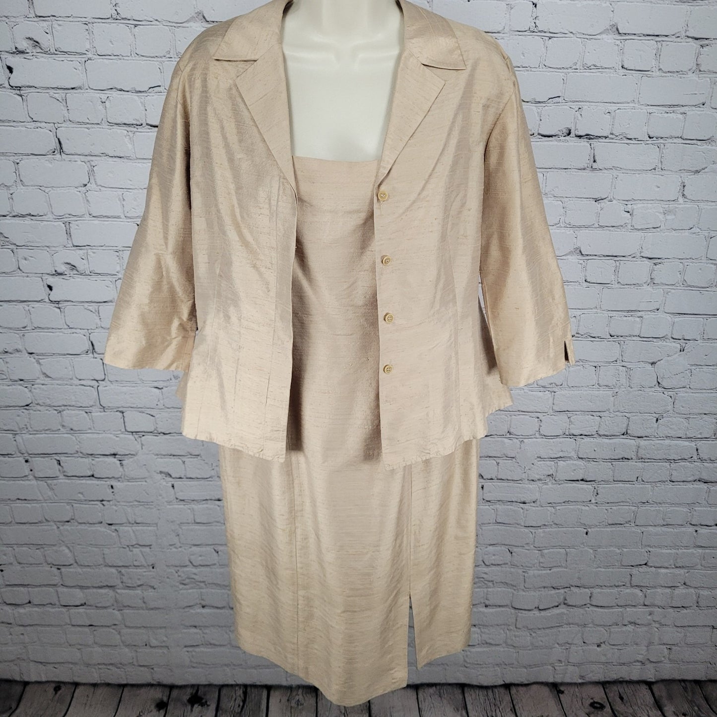 Finity Gold Beige 100% Silk Shirt Jacket & Dress Matching 2 Piece Set Size 8