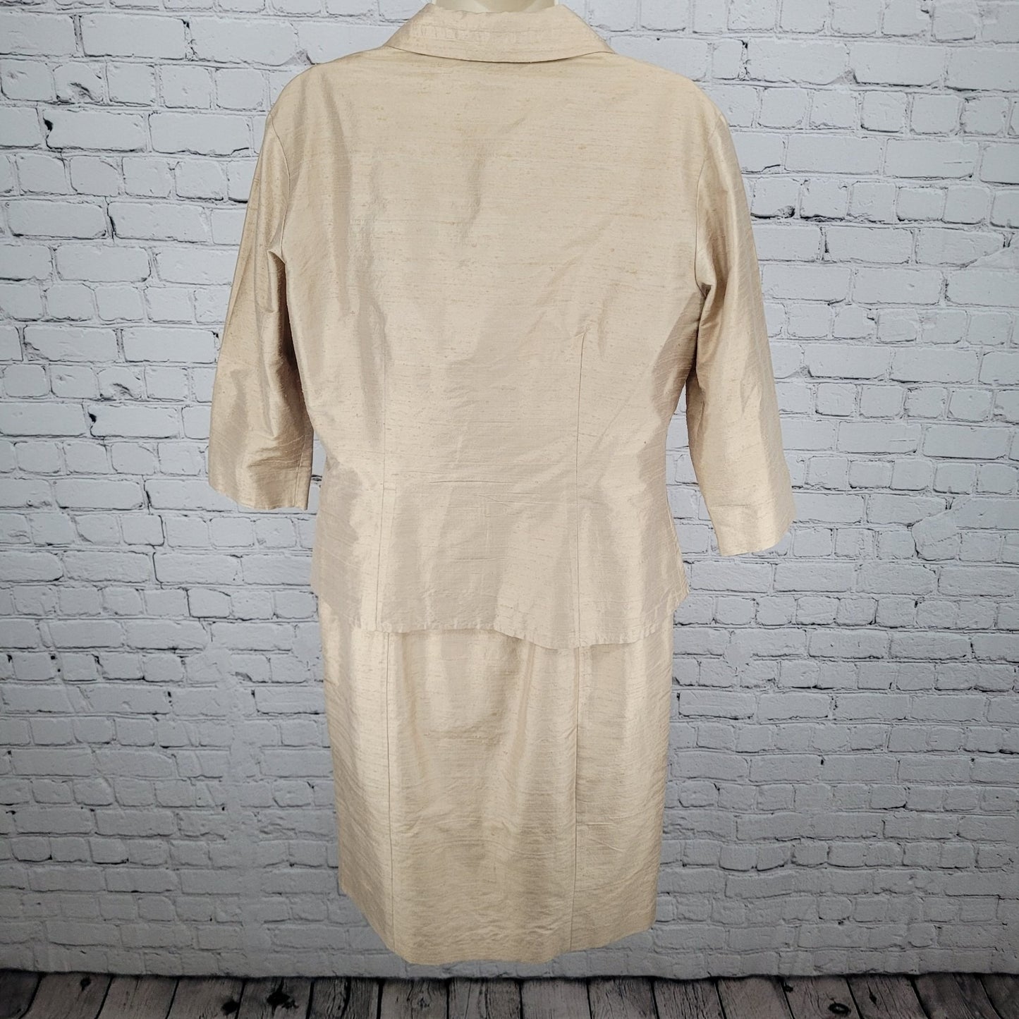 Finity Gold Beige 100% Silk Shirt Jacket & Dress Matching 2 Piece Set Size 8