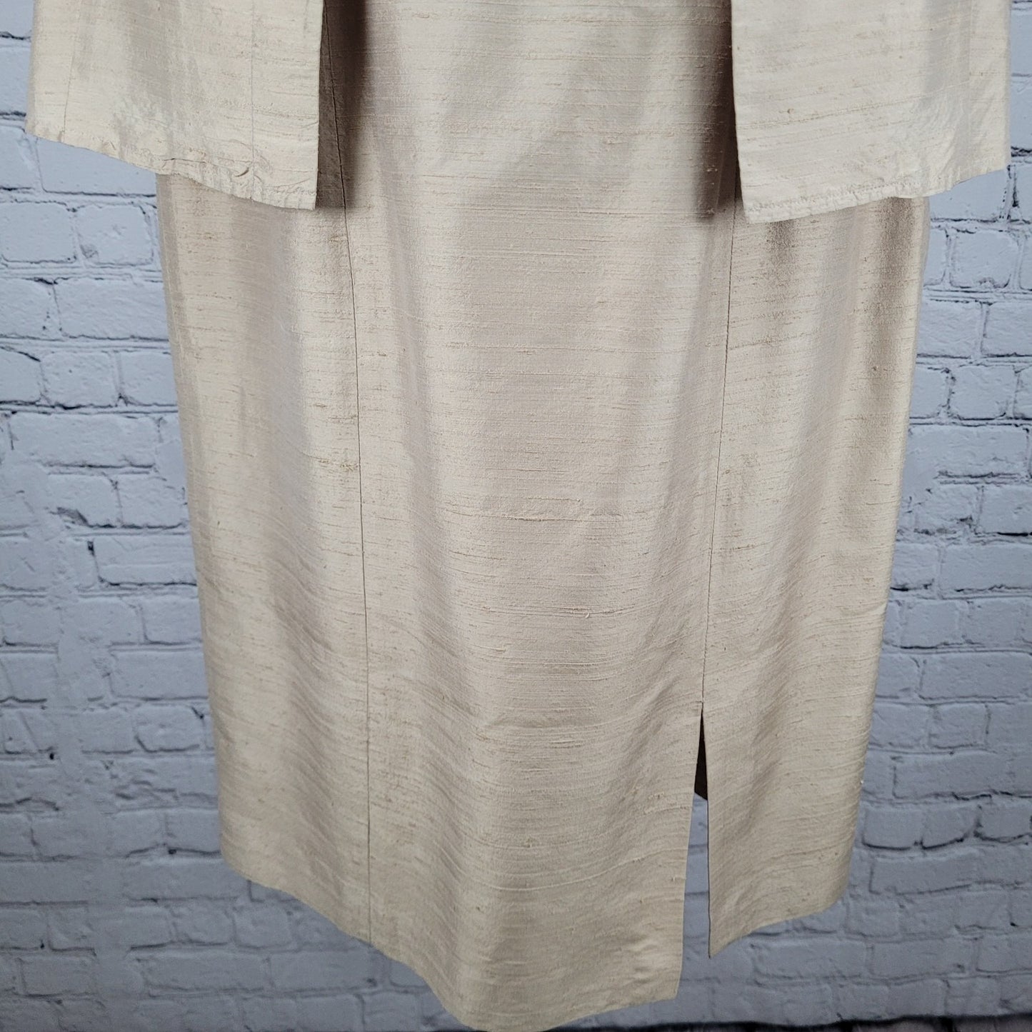 Finity Gold Beige 100% Silk Shirt Jacket & Dress Matching 2 Piece Set Size 8