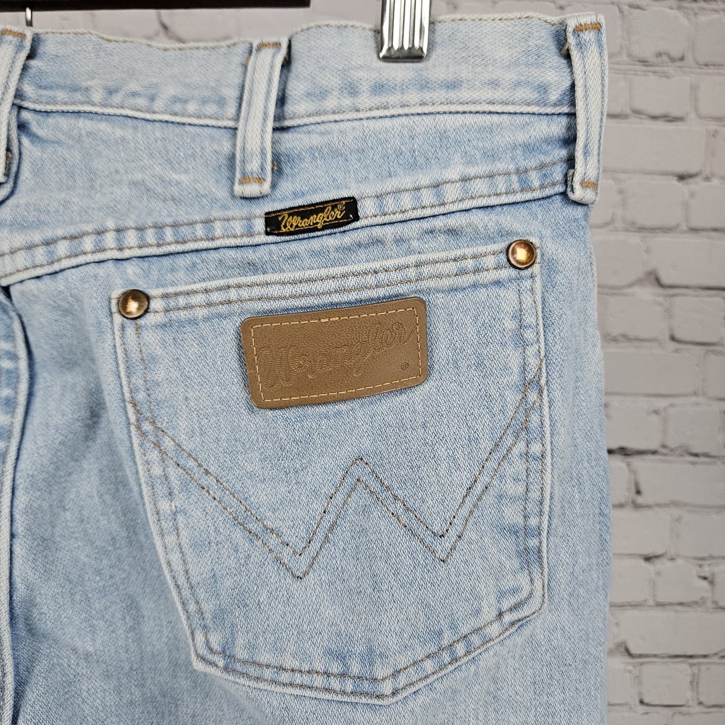 VTG Wrangler Blue 100% Cotton Denim Light Wash Bootcut Western Jeans USA 34x36