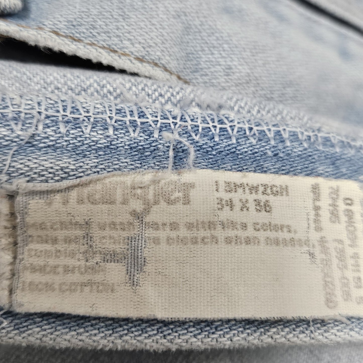 VTG Wrangler Blue 100% Cotton Denim Light Wash Bootcut Western Jeans USA 34x36