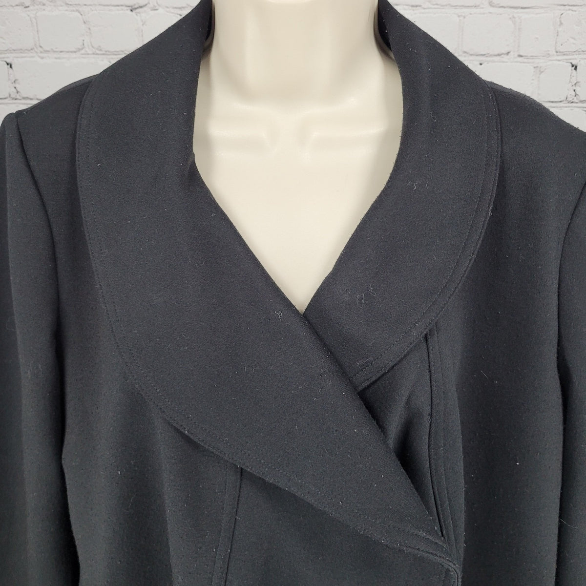 Carmen Marc Valvo Black Open Shawl Collar 3/4 Sleeve Stretch Jacket Size 10