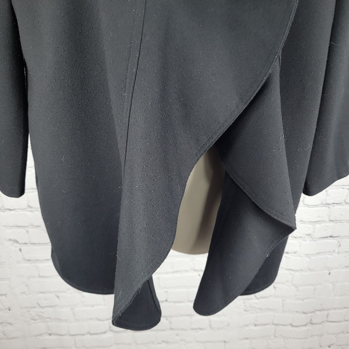 Carmen Marc Valvo Black Open Shawl Collar 3/4 Sleeve Stretch Jacket Size 10