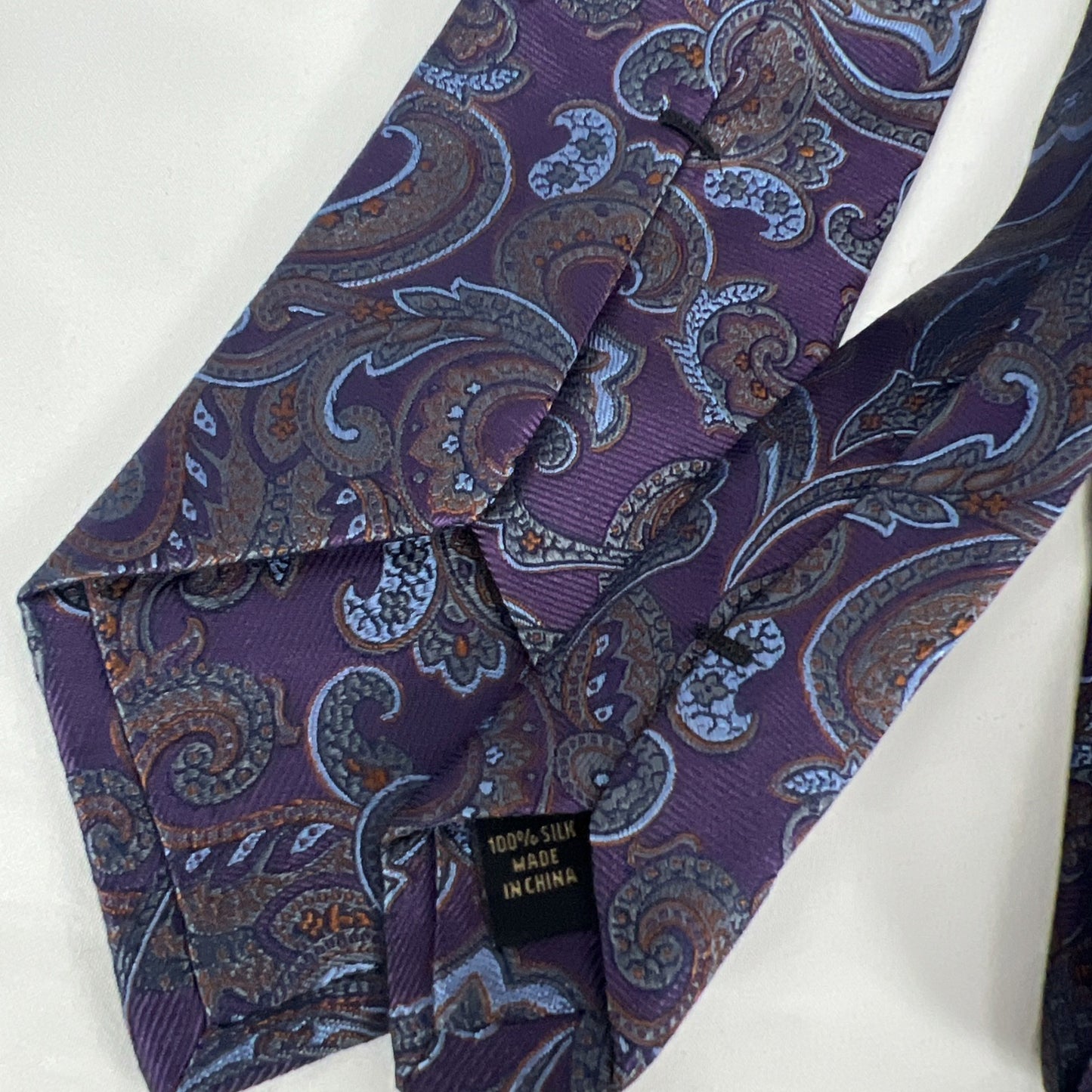 Jos A Bank Purple Signature Gold 100% Silk Paisley Neck Tie 58"x3”