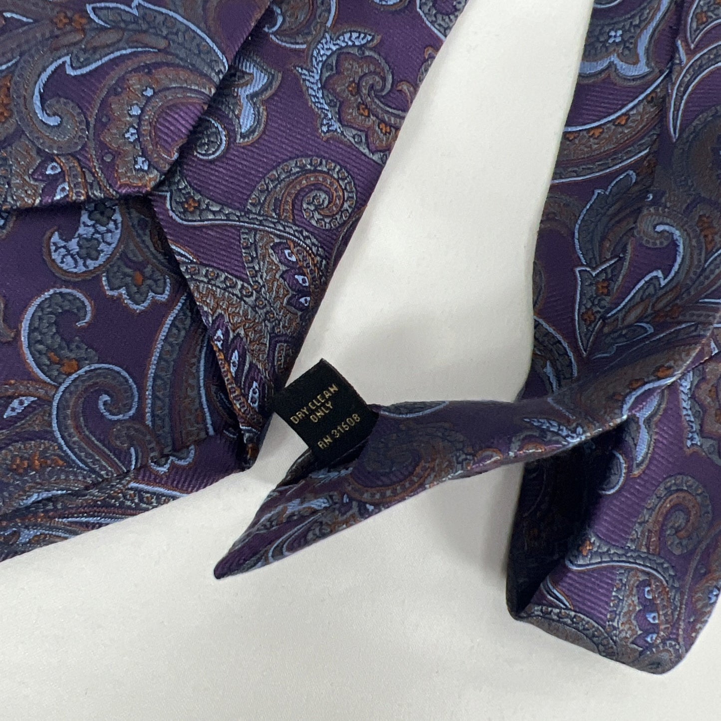 Jos A Bank Purple Signature Gold 100% Silk Paisley Neck Tie 58"x3”