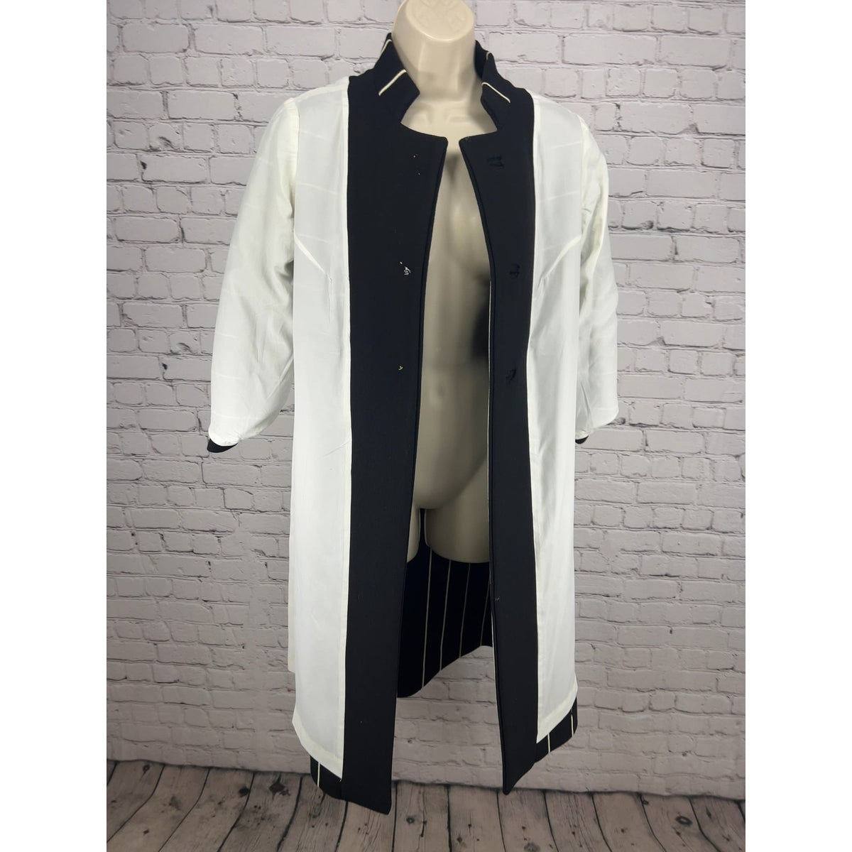 VTG St Andrews Black White Striped 100% Wool Knit Button Front Duster Coat 12