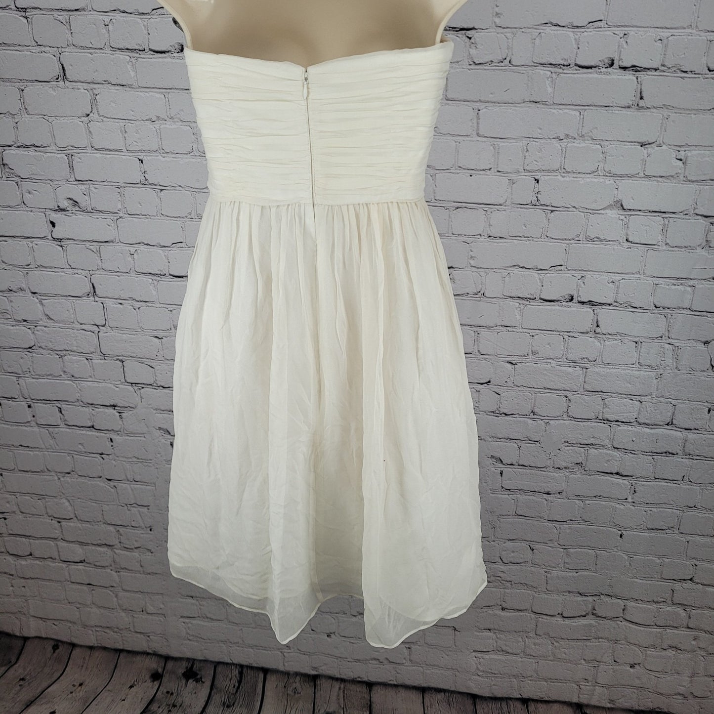 Donna Morgan Ivory 100% Silk Chiffon Rosettes Strapless Fit & Flare Dress Size 0