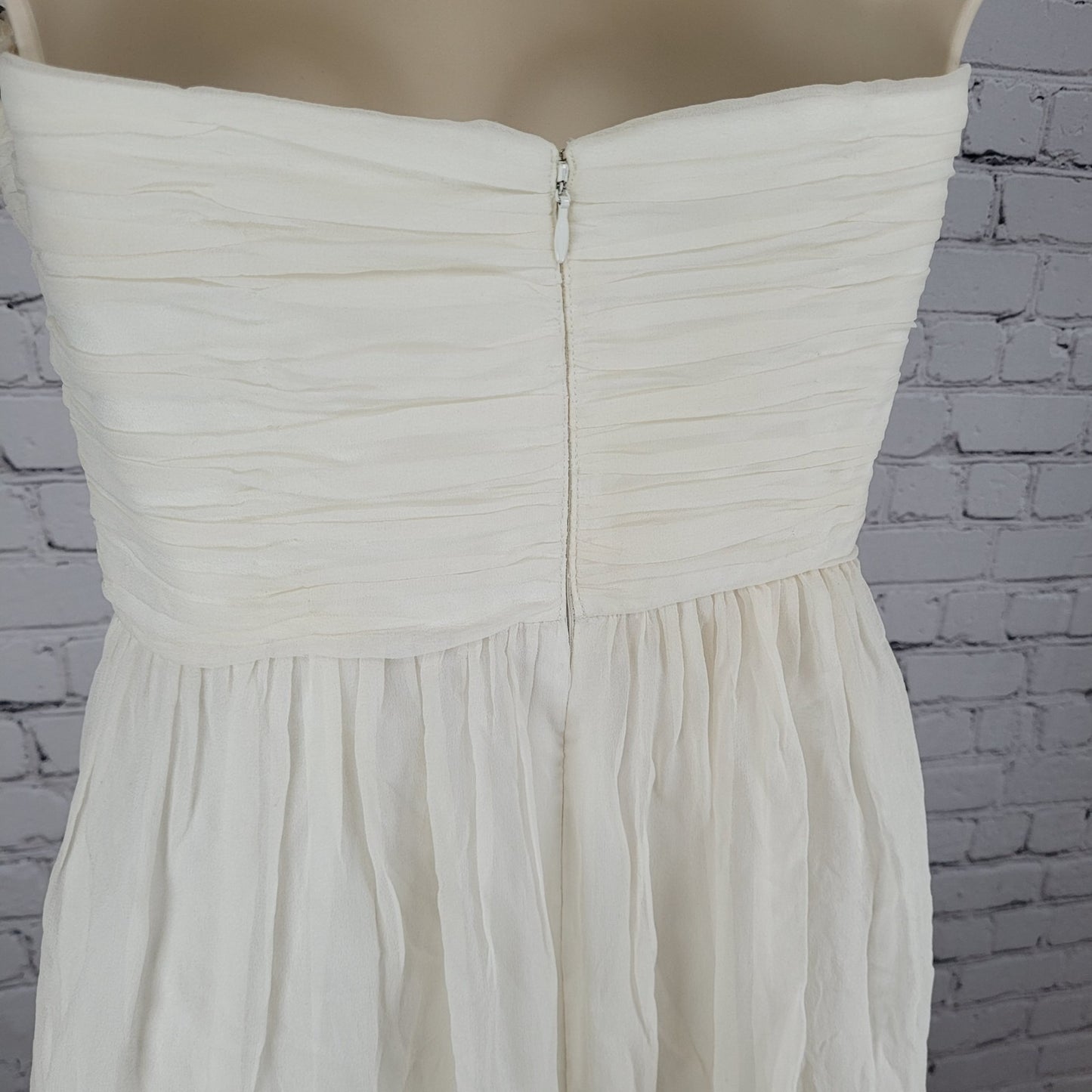 Donna Morgan Ivory 100% Silk Chiffon Rosettes Strapless Fit & Flare Dress Size 0