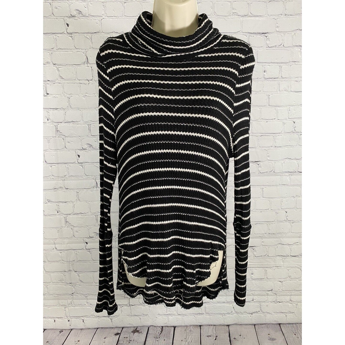 We The Free Black White Striped Long Sleeve Turtle Neck Knit Sweater Top Tunic S