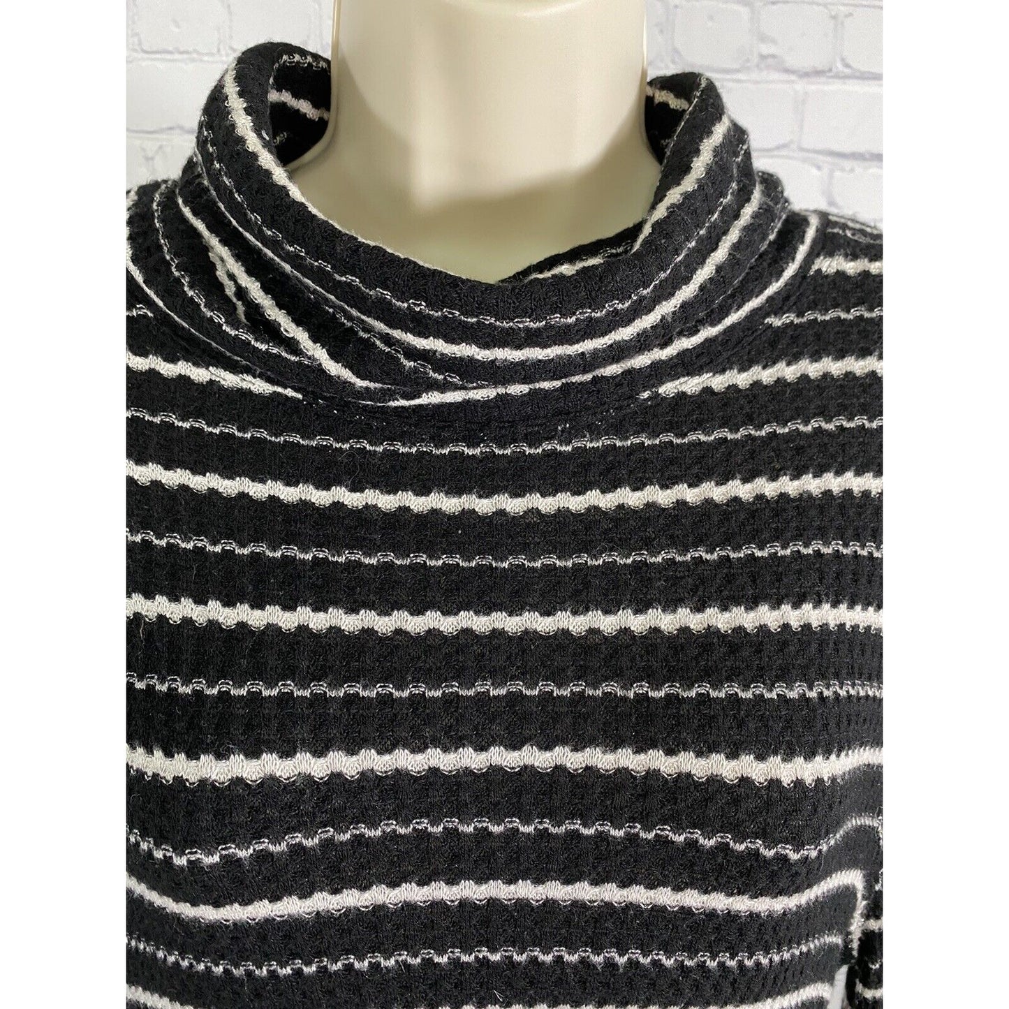 We The Free Black White Striped Long Sleeve Turtle Neck Knit Sweater Top Tunic S