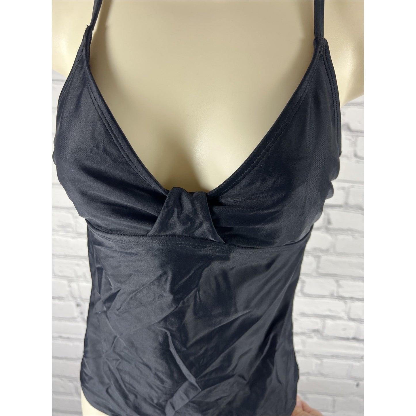 Athleta Black Tankini Swim Top Underwire Unlined Crossback 32 B/C