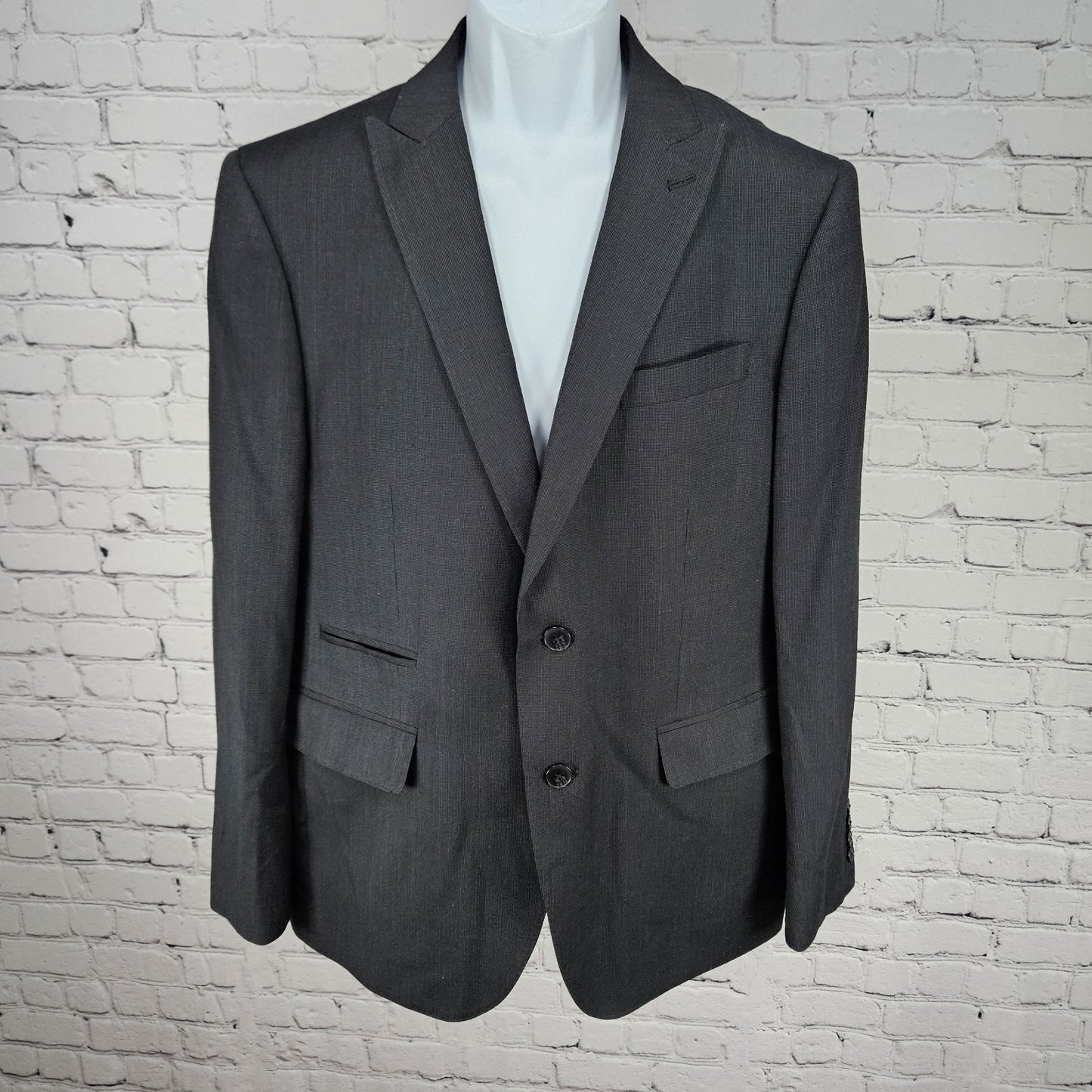 J. Ferrar Black Slim Fit 2 Button Double Vented Peak Blazer Sport Coat 42S