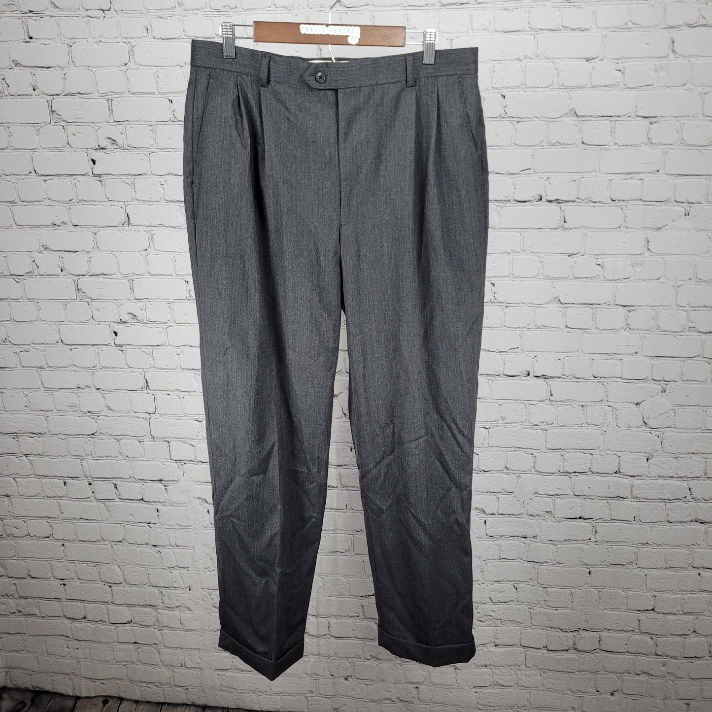 Joseph & Feiss Grey Wool Blend Pleated Cuffed Straight Dress Pants 35x30 (34x30)