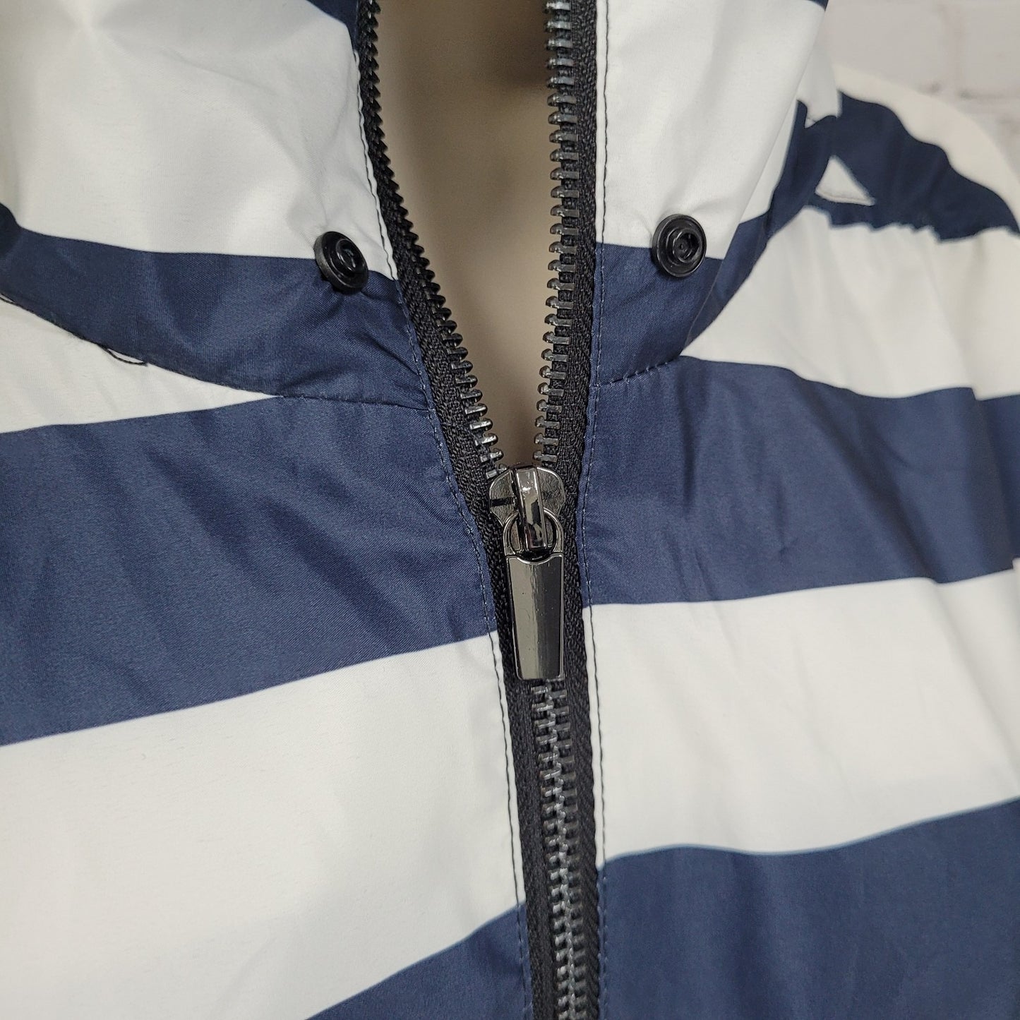 Zara Navy White Boxy Hideable Hood Lightweight Windbreaker Jacket Size Large L