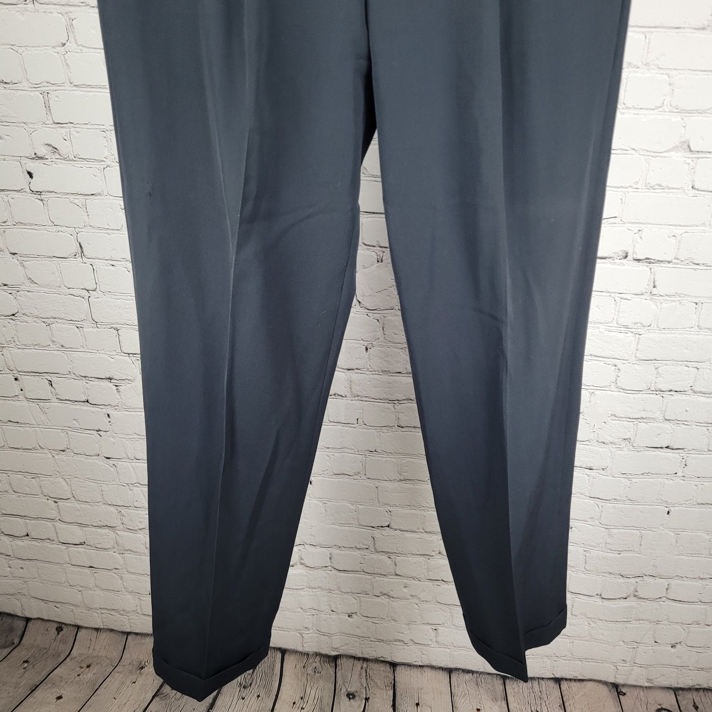 Brooks Brothers Navy 100% Wool Pleated Cuffed Straight Dress Pants 34x34 *holes