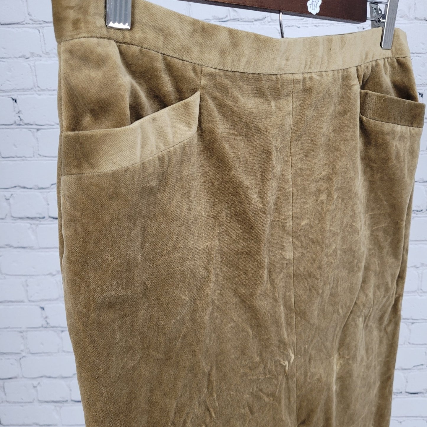 Mago Tan Velvet Velour Lined Zipped Pencil Skirt Italy Made Size 8 (30x24)