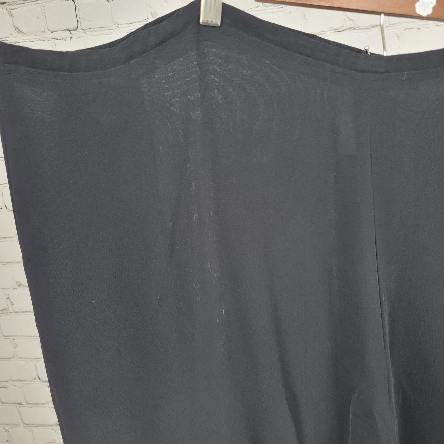 VTG Jones New York Black Lightweight Crop Pants USA Made Size 20W (51x21)