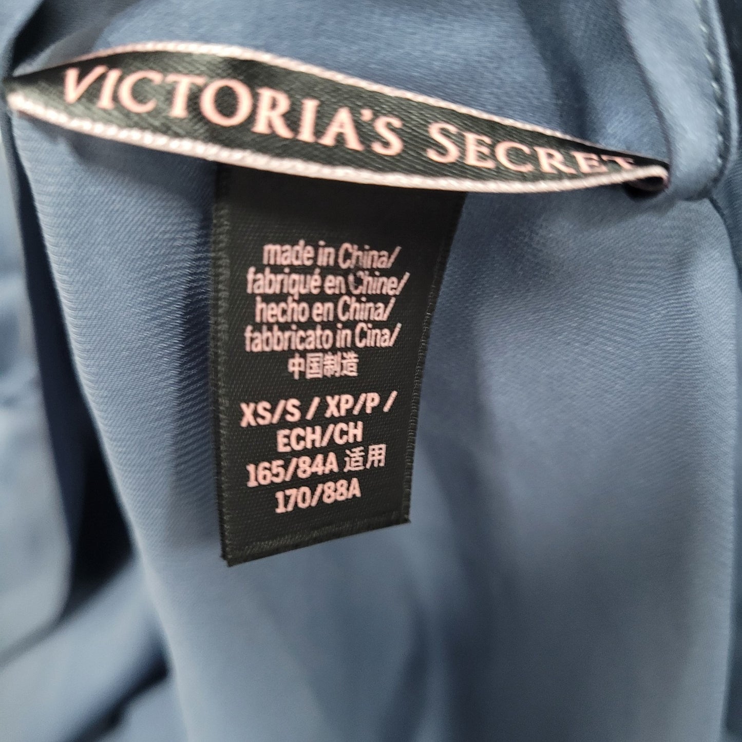 Victoria's Secret Blue Satin Belted Short Flutter Sleeves Light Short Robe XS/S