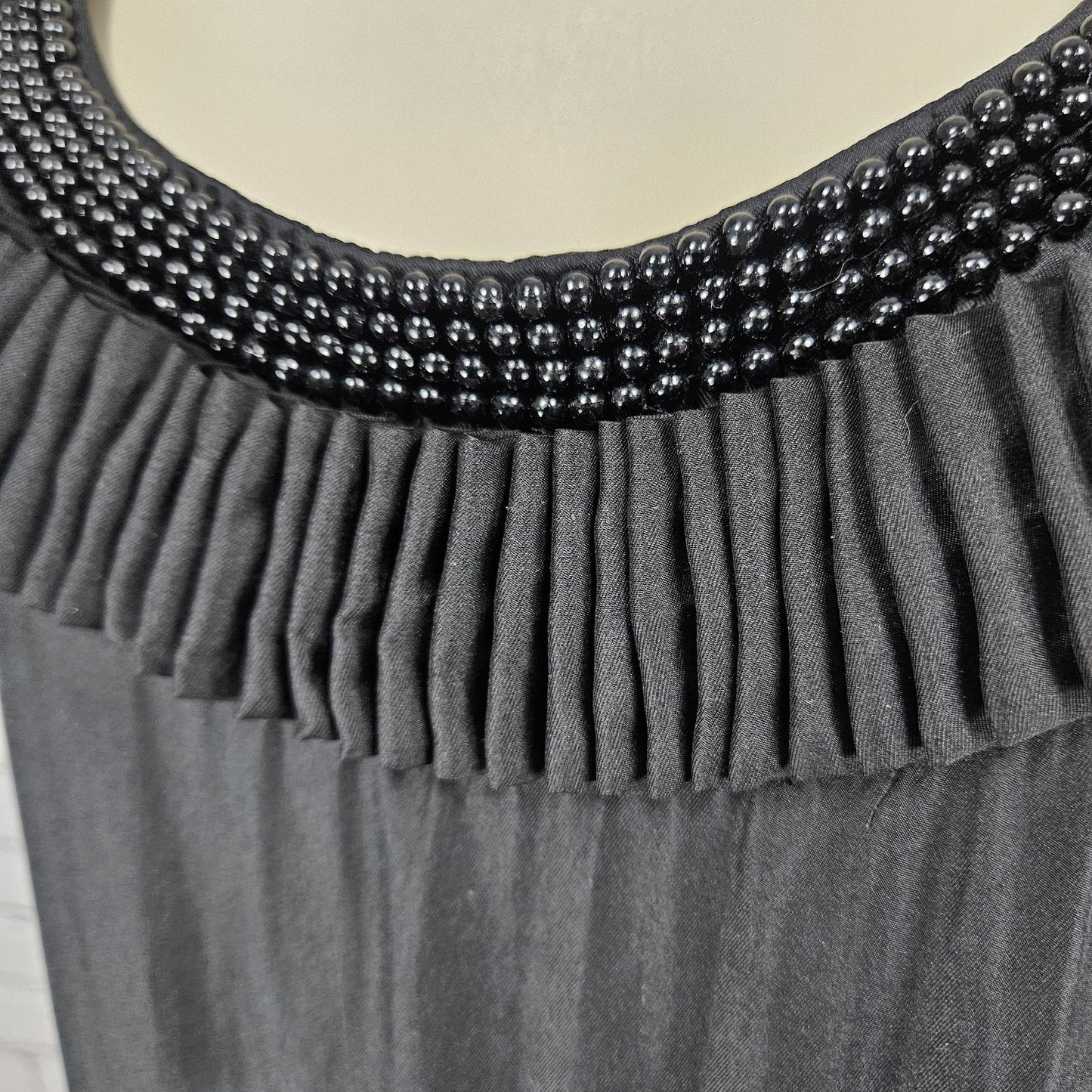 Yoana Baraschi Black 100% Silk Beaded Ruffle Sleeveless Short Dress Medium M