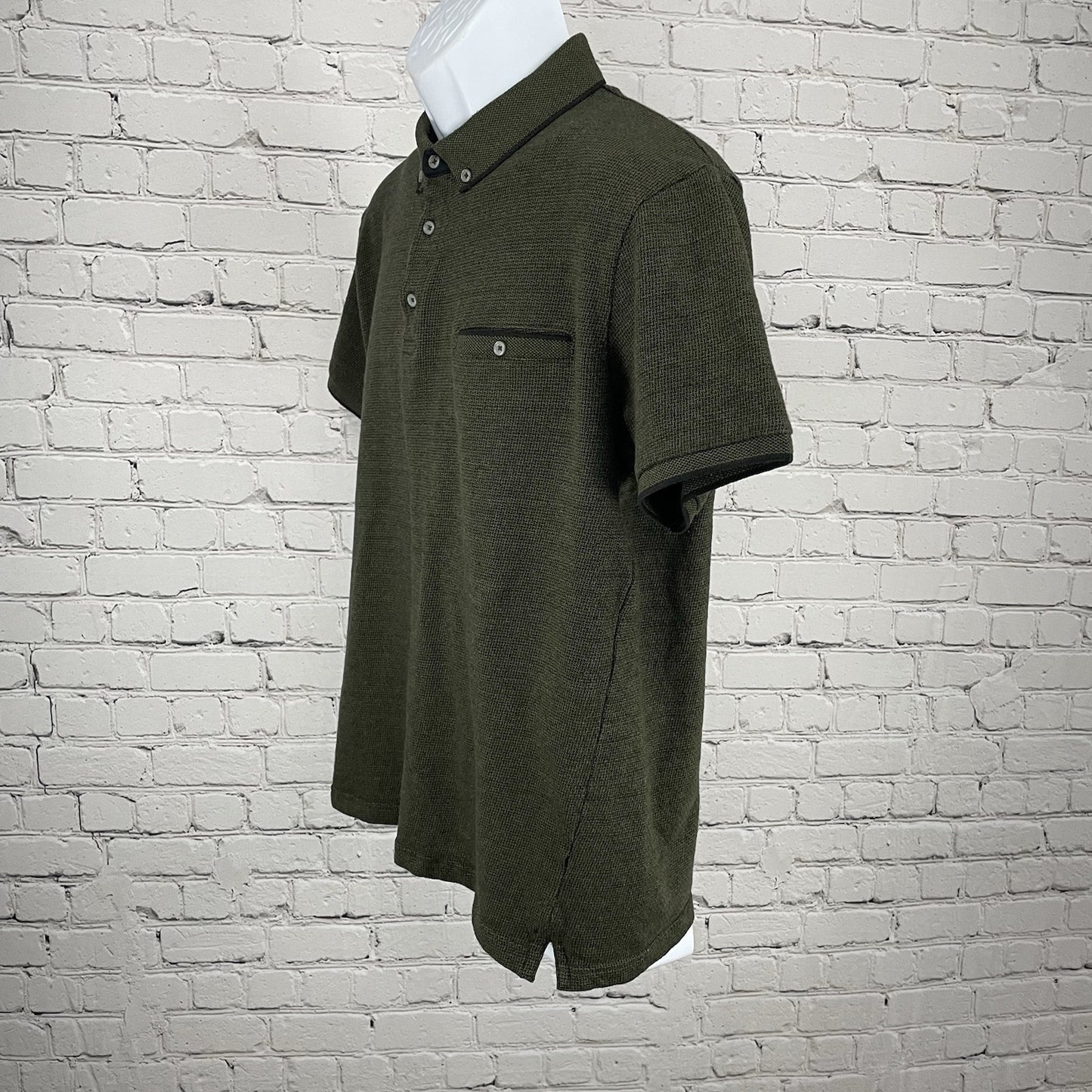 Cactus Man Green Print Button Down Collared Polo Casual Preppy Shirt Size XL