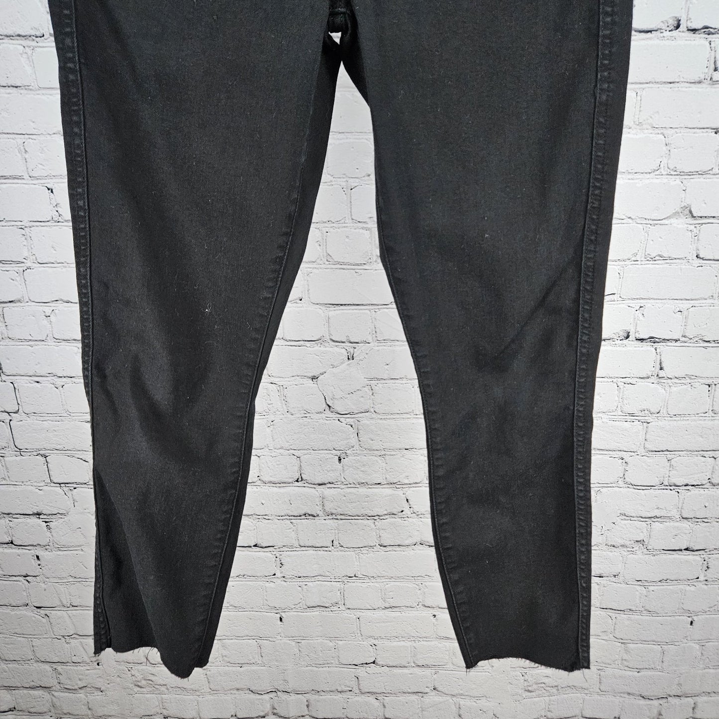 7 For All Mankind Black Denim High Waist Ankle Gwenevere Raw Hem Jeans 27(27x24)