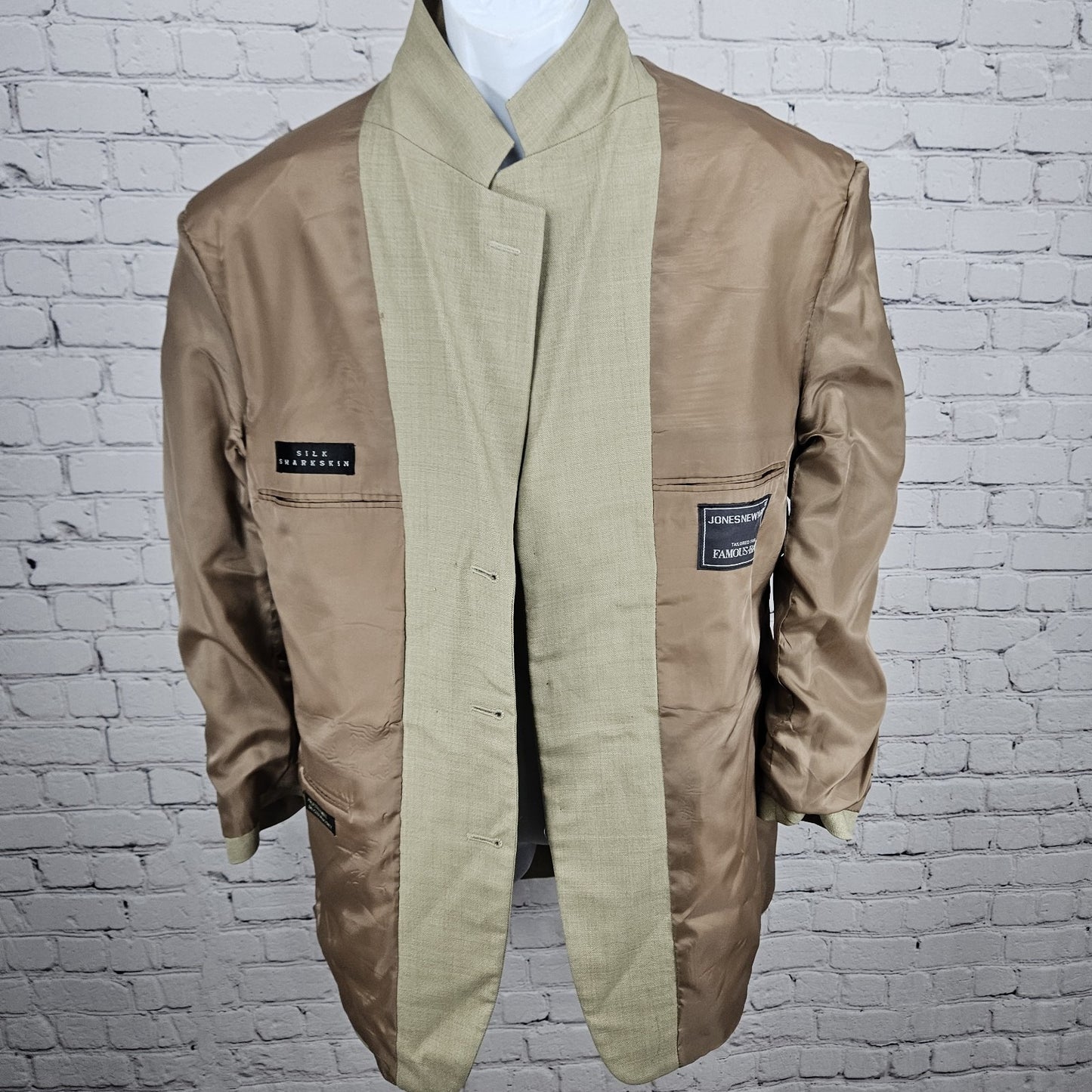Jones New York Tan Wool Silk Sharkskin 3 Button Ventless Blazer Sport Coat 42R