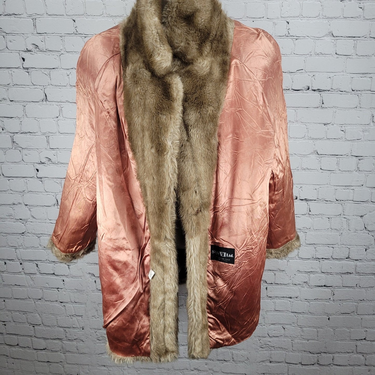 VTG Style VI Ltd Brown Faux Fur Hook & Loop Pockets Collared Lined Coat USA 18