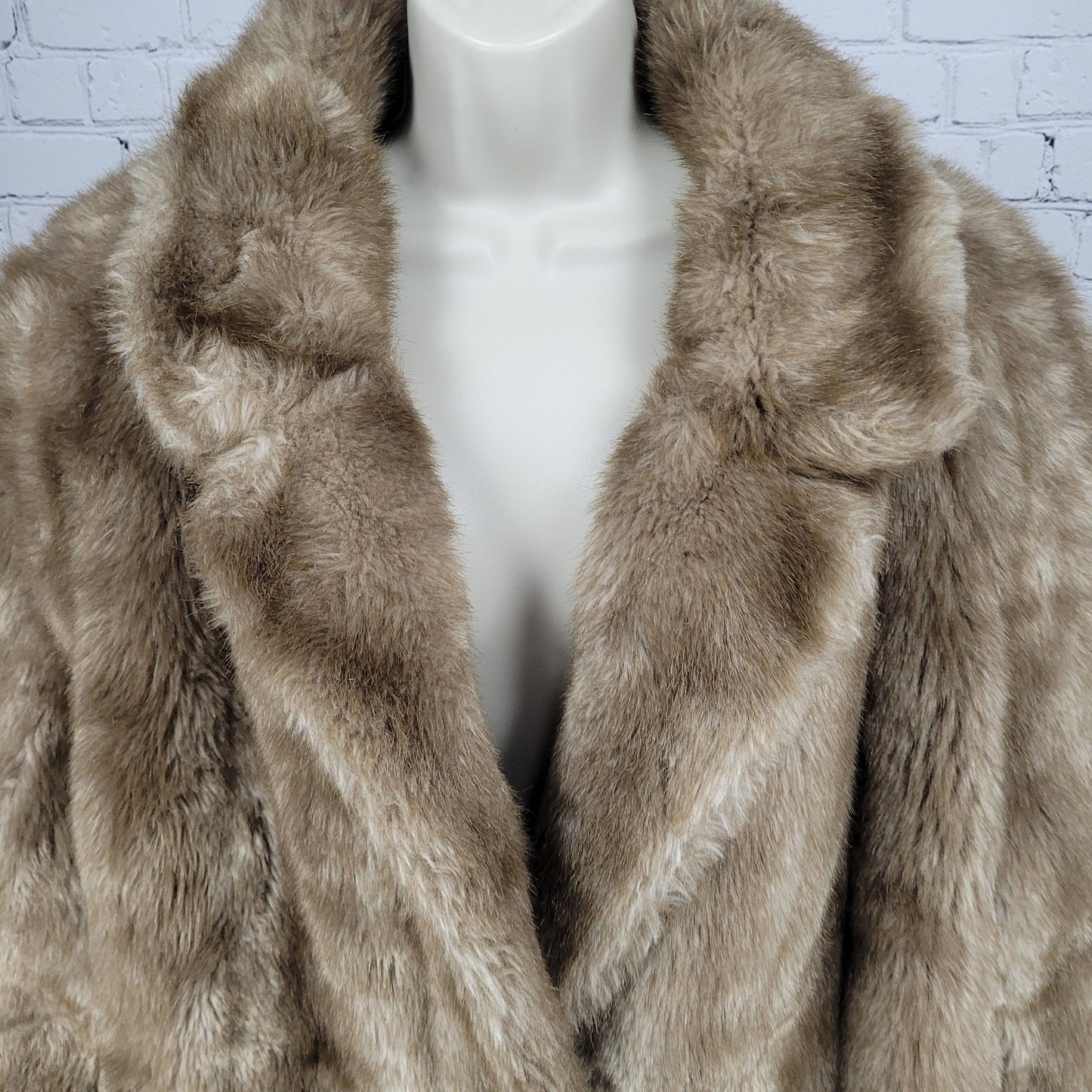 VTG Style VI Ltd Brown Faux Fur Hook & Loop Pockets Collared Lined Coat USA 18