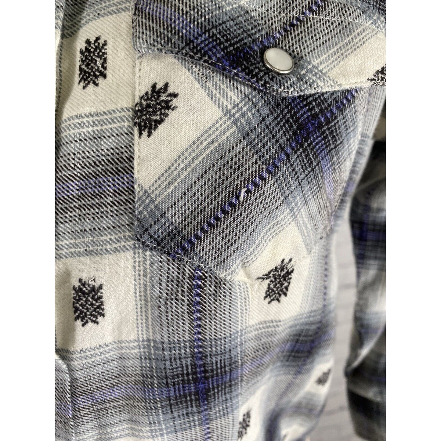 Sherry Cervi Long Sleeve Gray White Purple Embroidered Pearl Snap Shirt Girls L