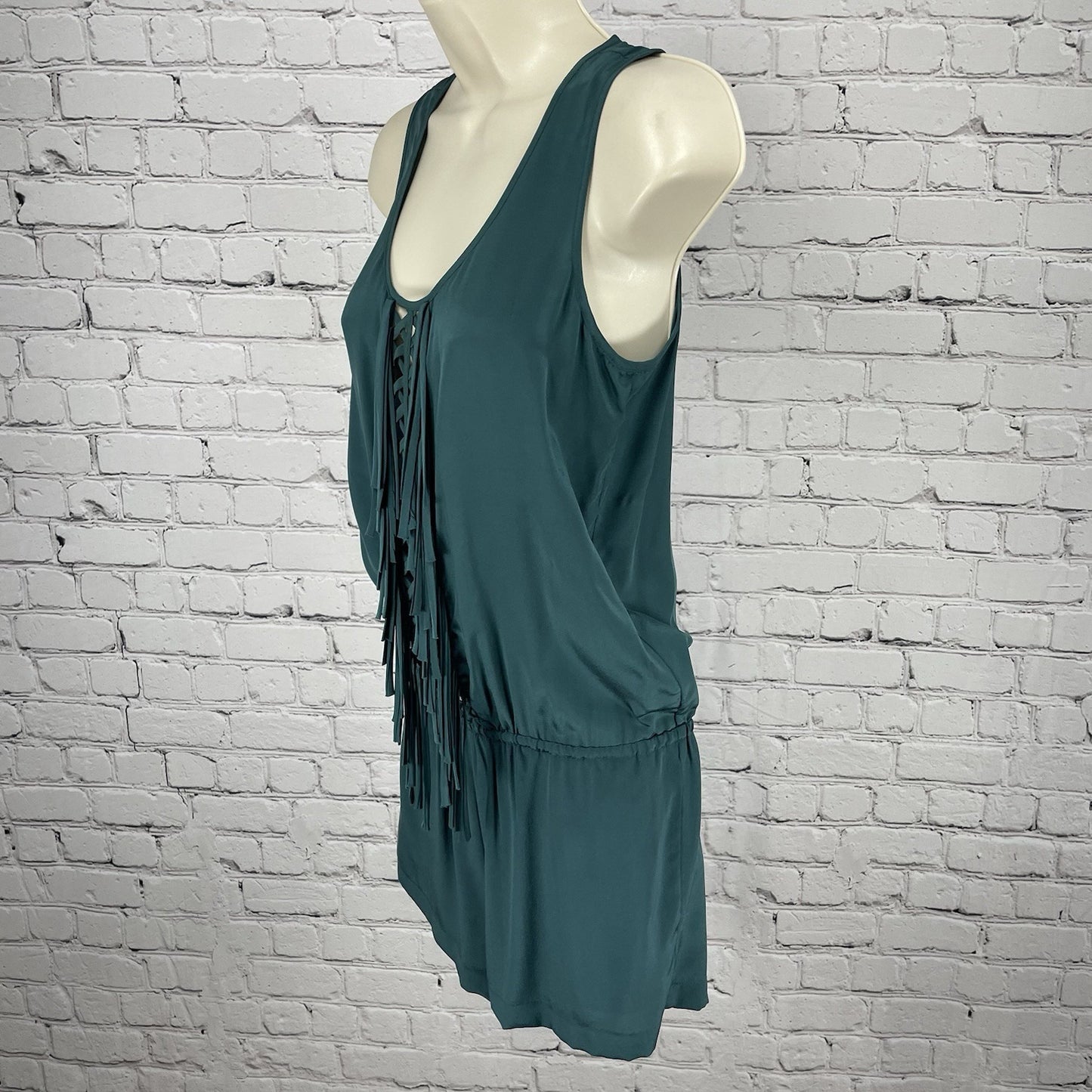 NWD BCBG MAXAZRIA Green Silk Lightweight Tassled Cut Out Romper Pockets Size XS