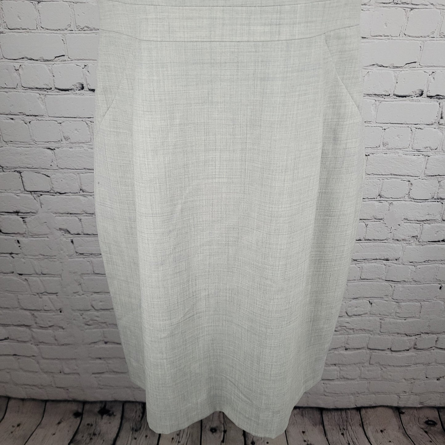 J.CREW Gray Wool Sleeveless Ruffled Shoulder Lined Back Slit Zip Sheath Dress 6