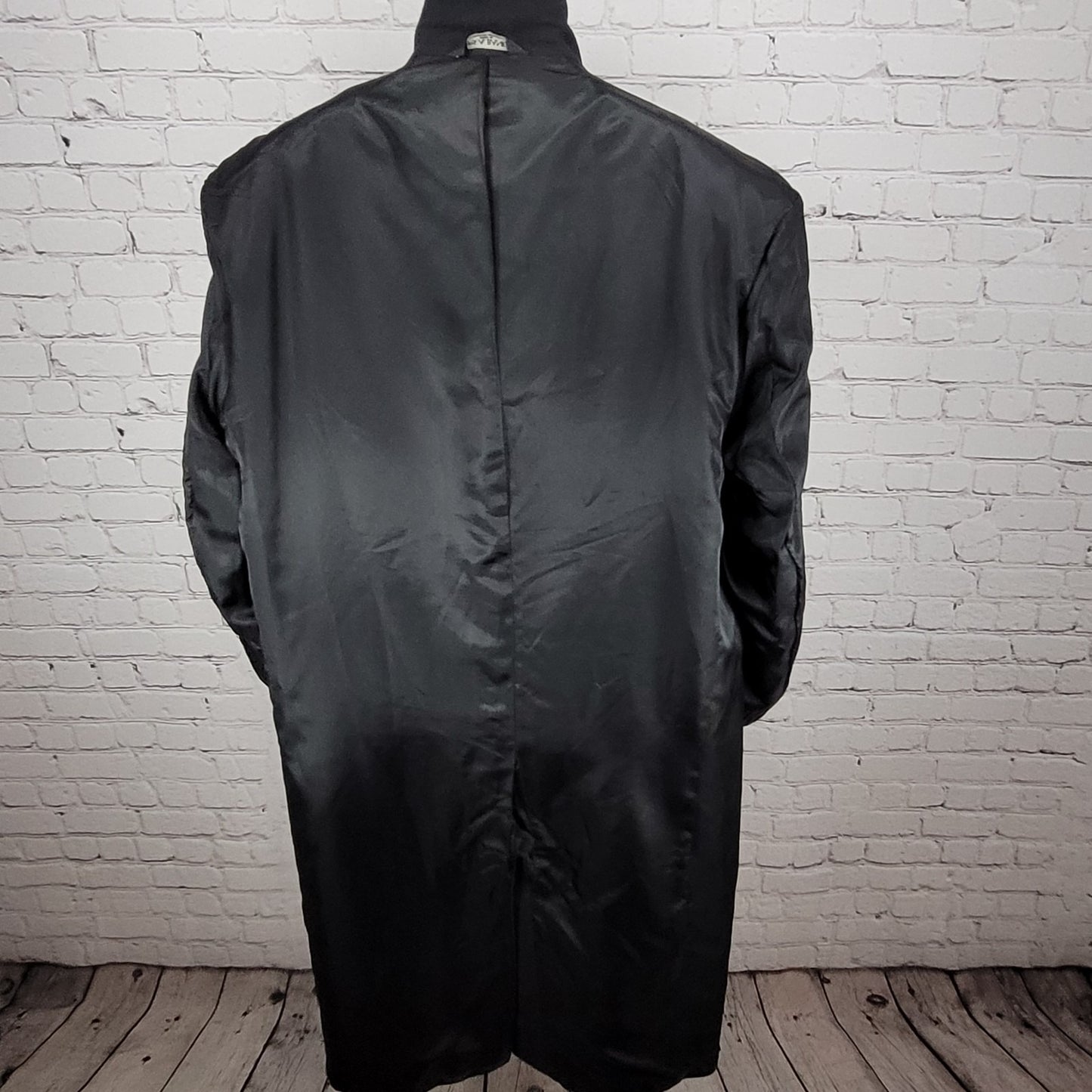 Jos A Bank Black Wool & Cashmere Buttoned Lined Inner Pockets Coat Size 44L