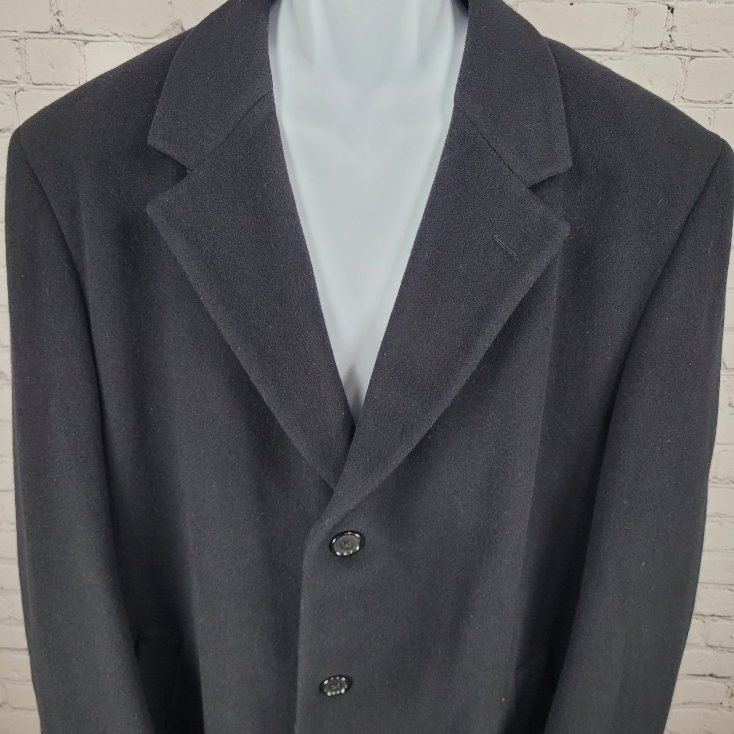 Jos A Bank Black Wool & Cashmere Buttoned Lined Inner Pockets Coat Size 44L