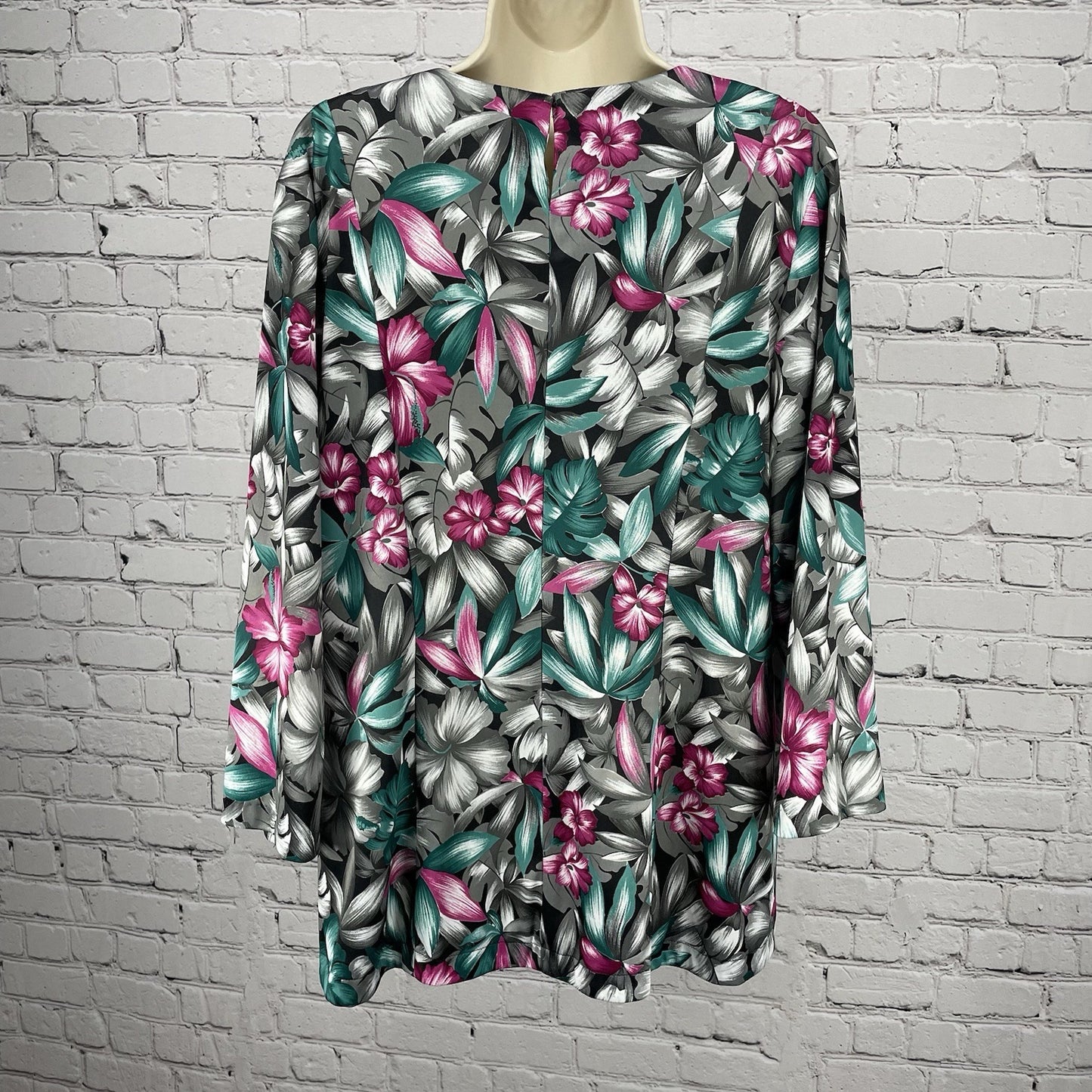VTG MCS Ltd Grey Floral Hawaiian Long Sleeve Blouse Stretch USA Made Size 20W