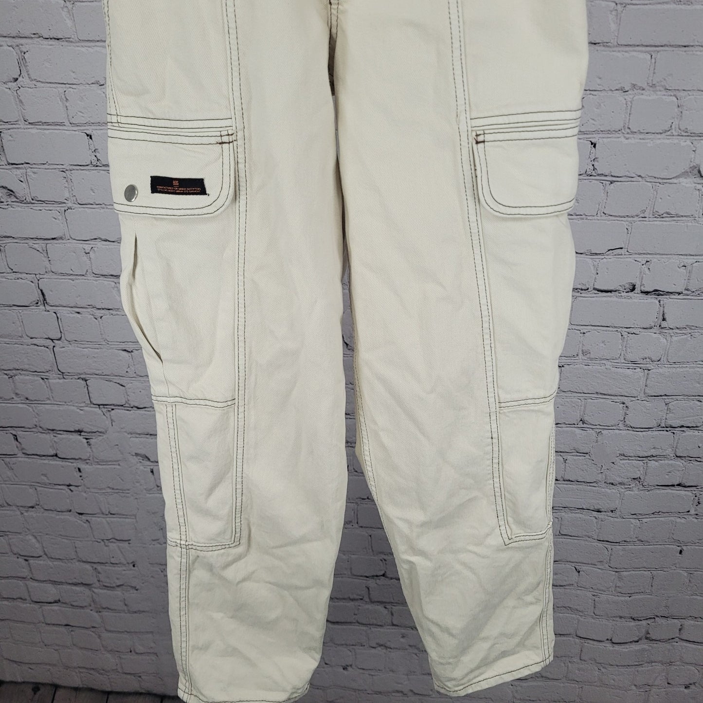 BDG Urban Outfitters Ivory Relaxed Skate Jean High Rise Cargo 25 (25x30)