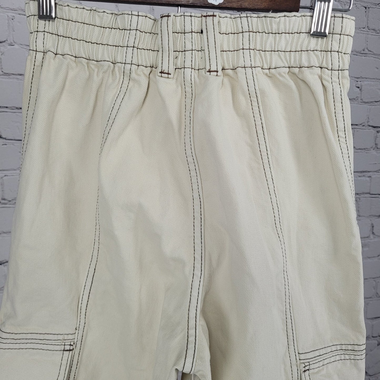 BDG Urban Outfitters Ivory Relaxed Skate Jean High Rise Cargo 25 (25x30)