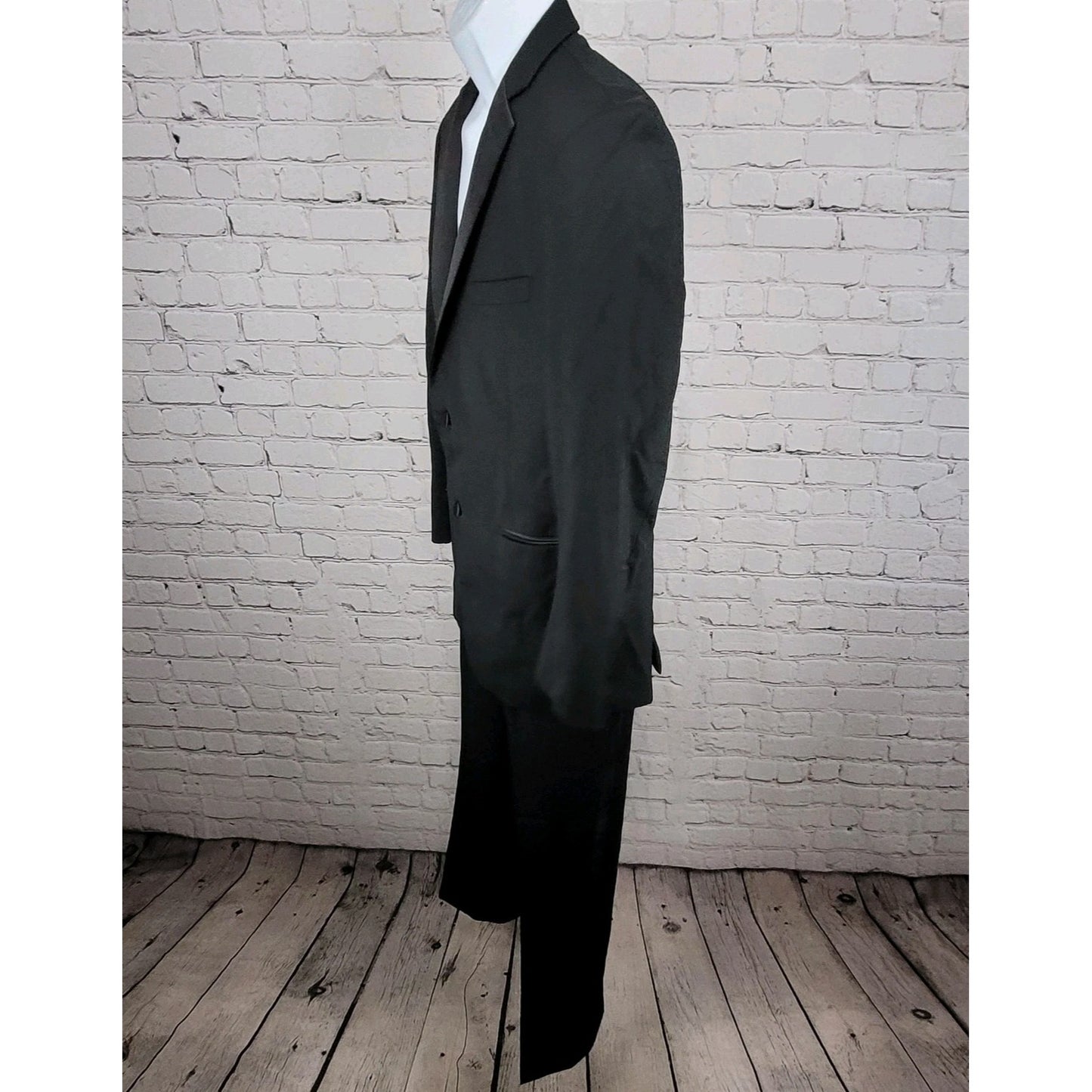 Ike Evening Black 100% Wool Super 120's Slim Fit Full Tuxedo Suit 39S (33-35x29)