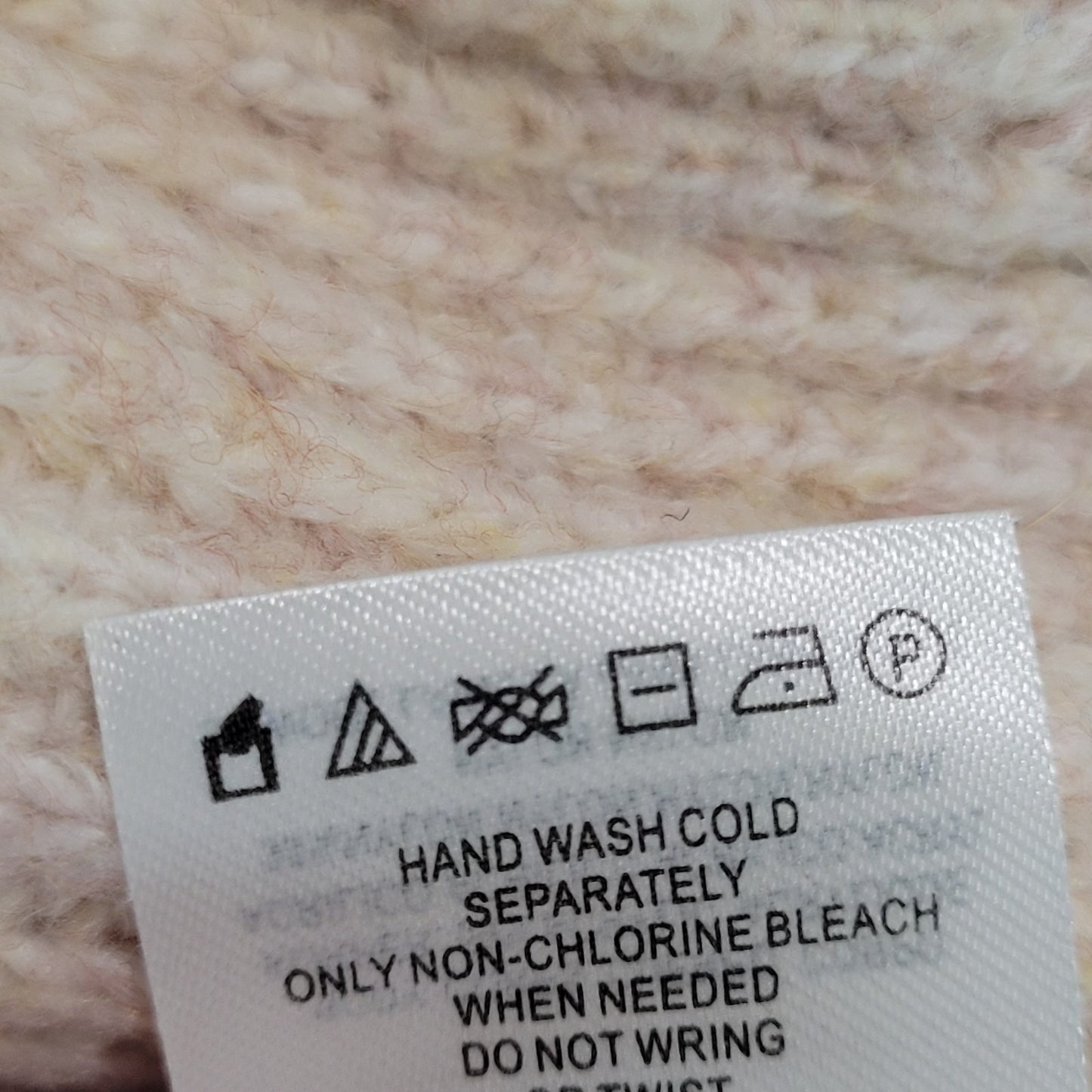 Anthropologie Beige Pink Wool Blend Boho Fringe Pullover Sweater Size Medium M