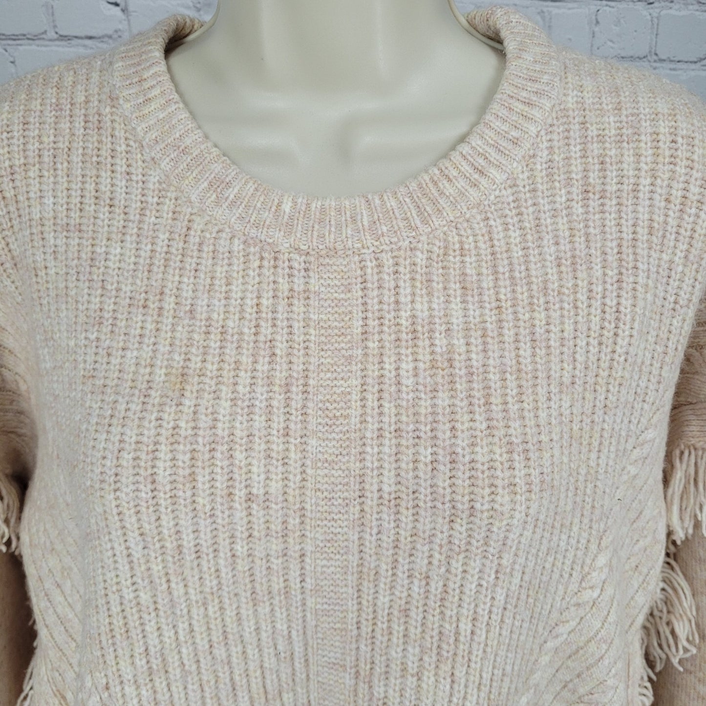 Anthropologie Beige Pink Wool Blend Boho Fringe Pullover Sweater Size Medium M