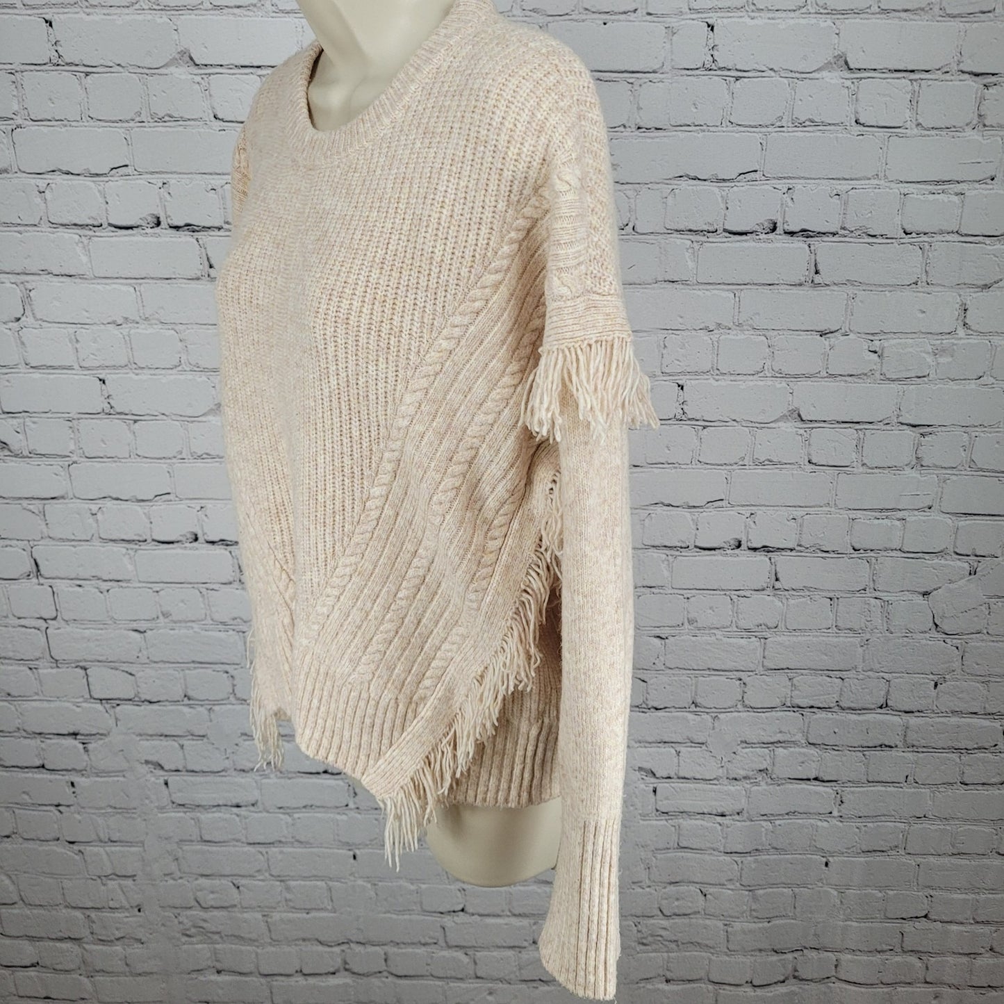 Anthropologie Beige Pink Wool Blend Boho Fringe Pullover Sweater Size Medium M