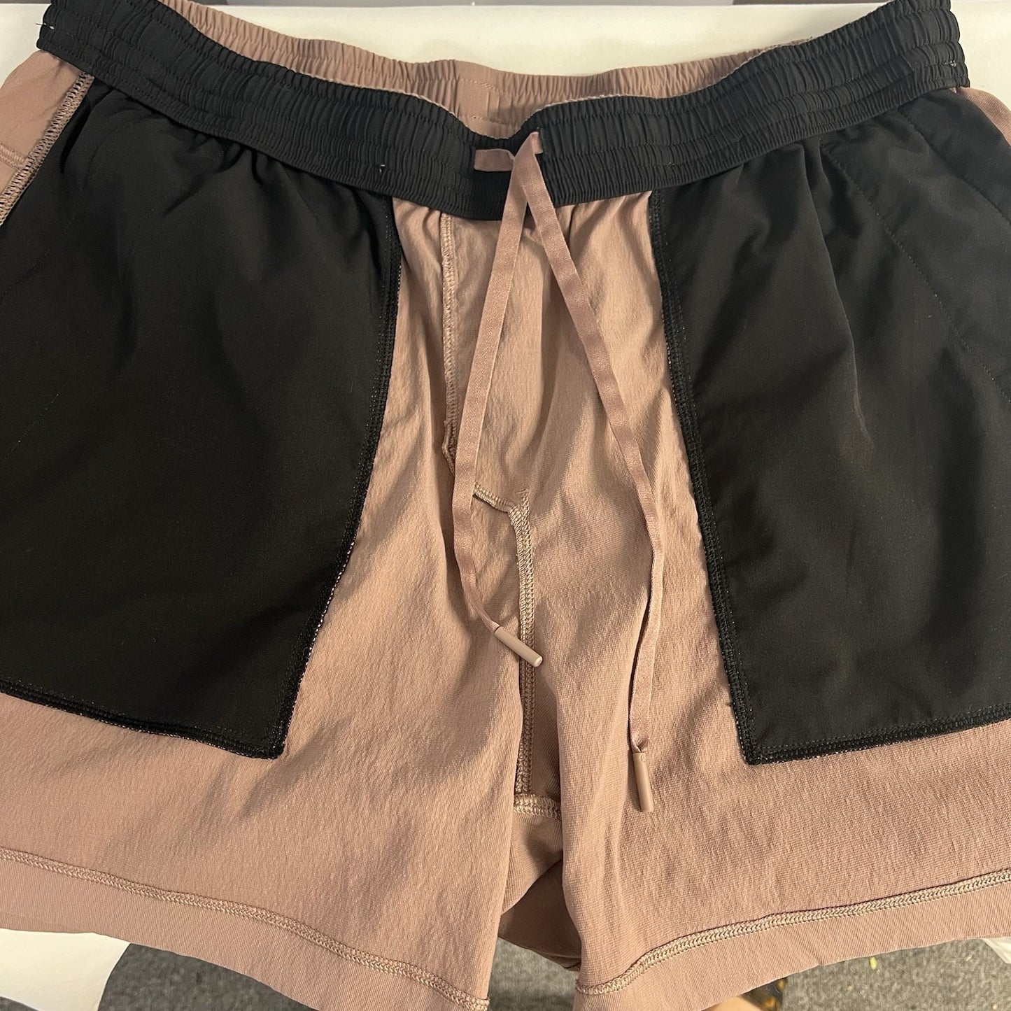 Lululemon Purple Maeve Elastic Waist Drawstring Casual Shorts Pockets Women XXL