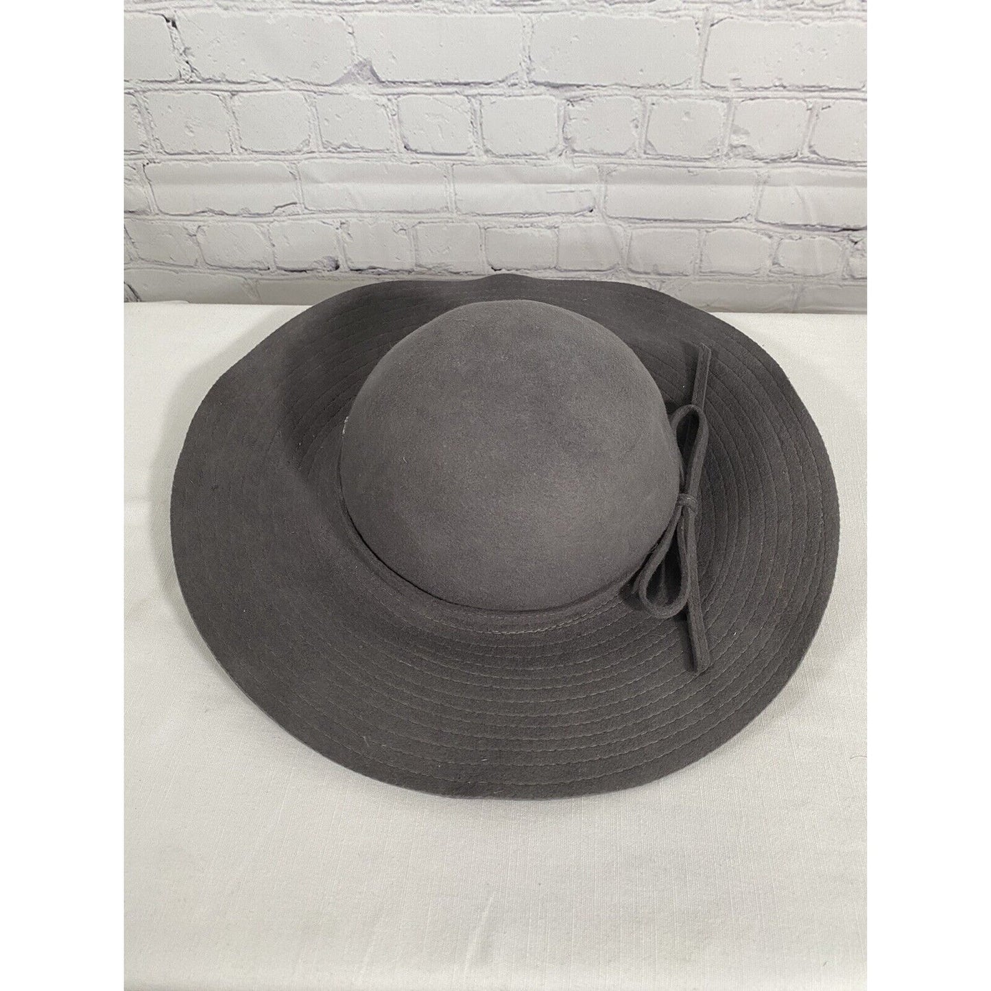 Christy’s Crown Collection By Tony Merenda 100% Wool Gray Sun Hat One Size