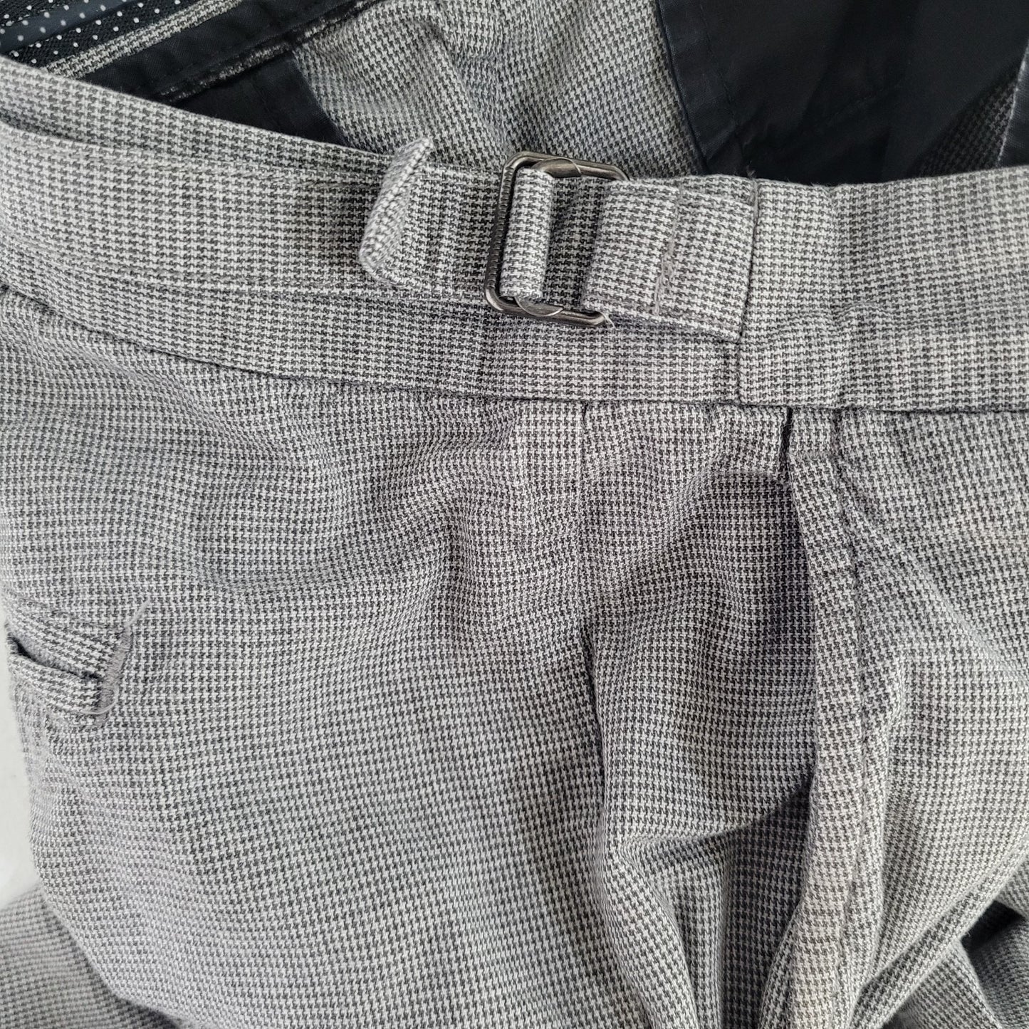 Bonobos Maide Grey Houndstooth Lightweight Adjustable Shorts Size 33 (33x9)