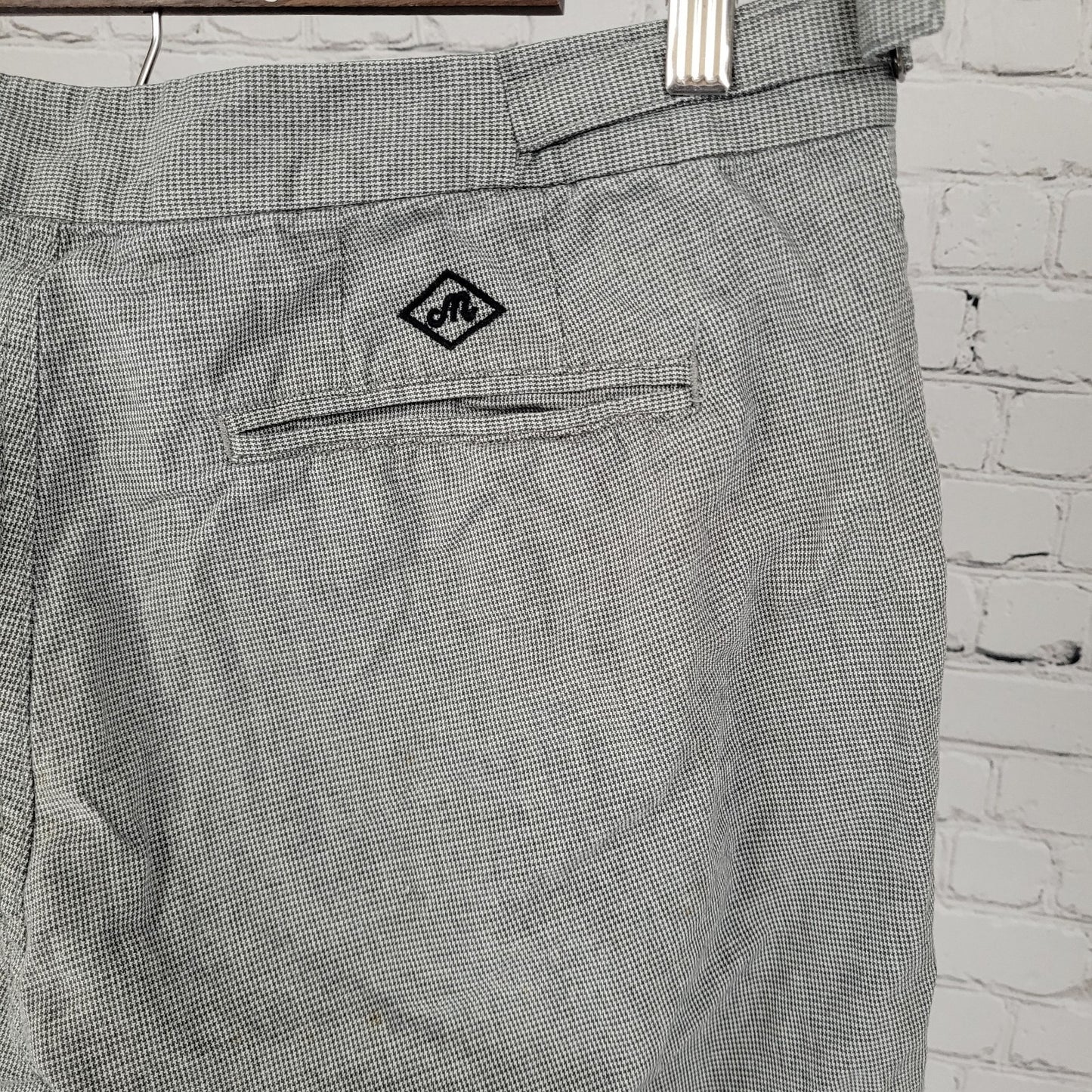 Bonobos Maide Grey Houndstooth Lightweight Adjustable Shorts Size 33 (33x9)