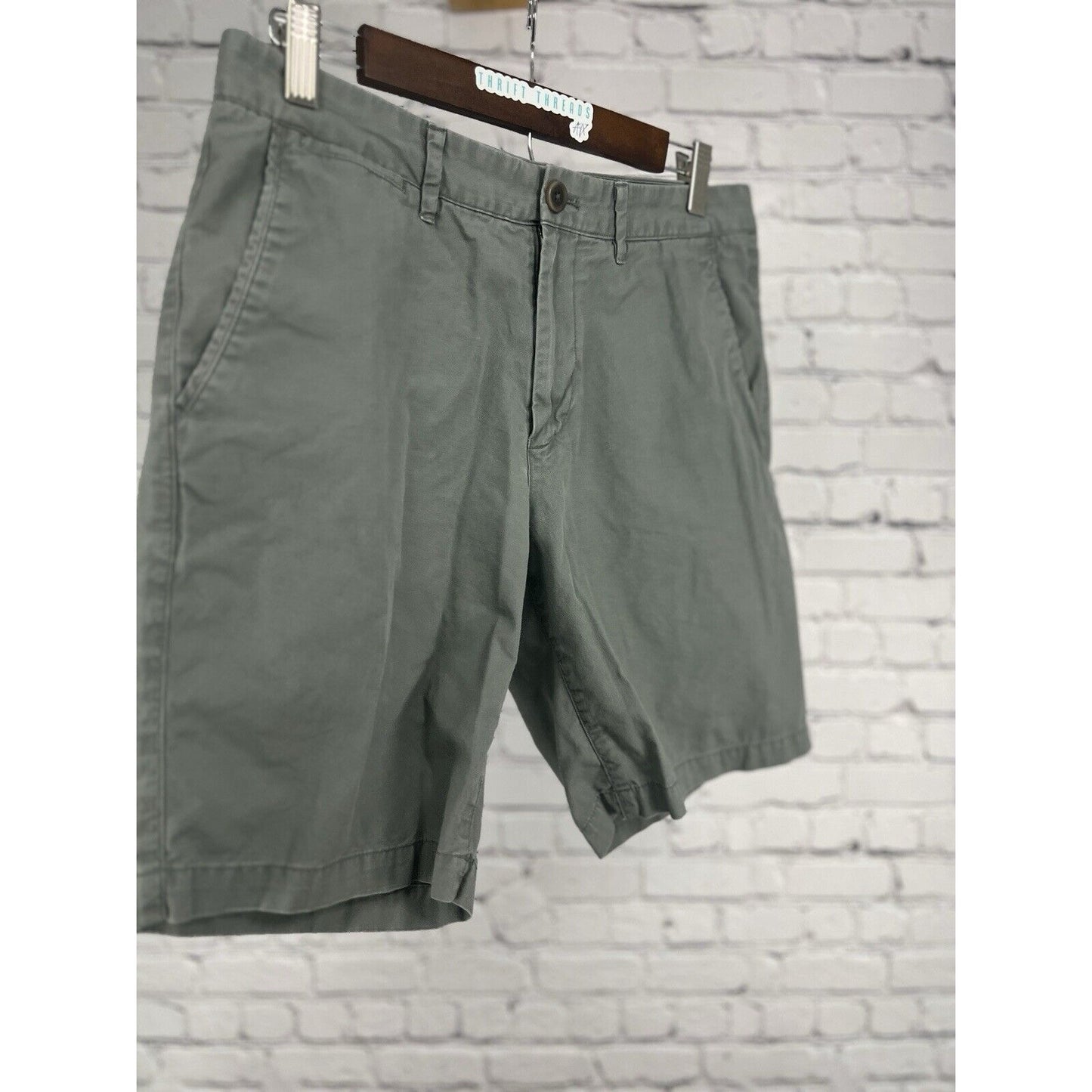 Bonobos Olive Moss 9 Inch Inseam Chino Shorts Stretch Casual Flat Front Men’s 31