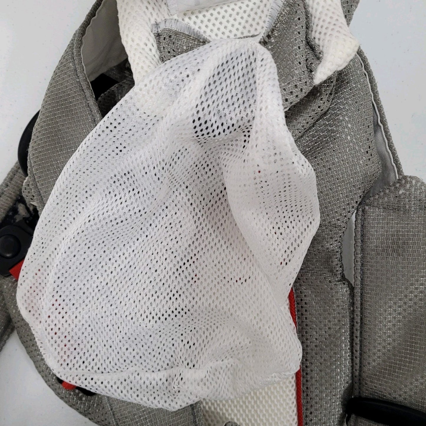 Baby Bjorn Grey White Mesh Adjustable Baby Infant Carrier 8-25lbs