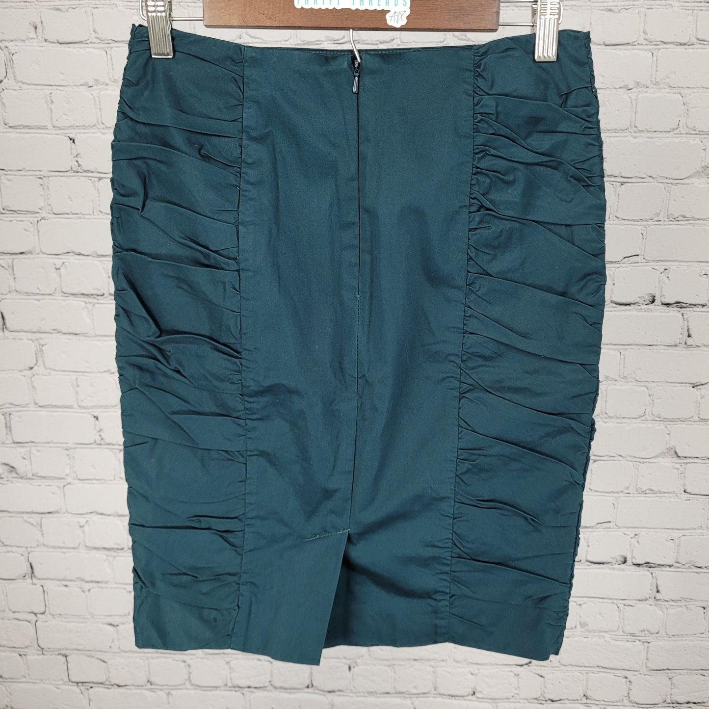 Cartonnier Anthropologie Green Stretch Ruched Lined Pencil Skirt Size 2 (27x20)