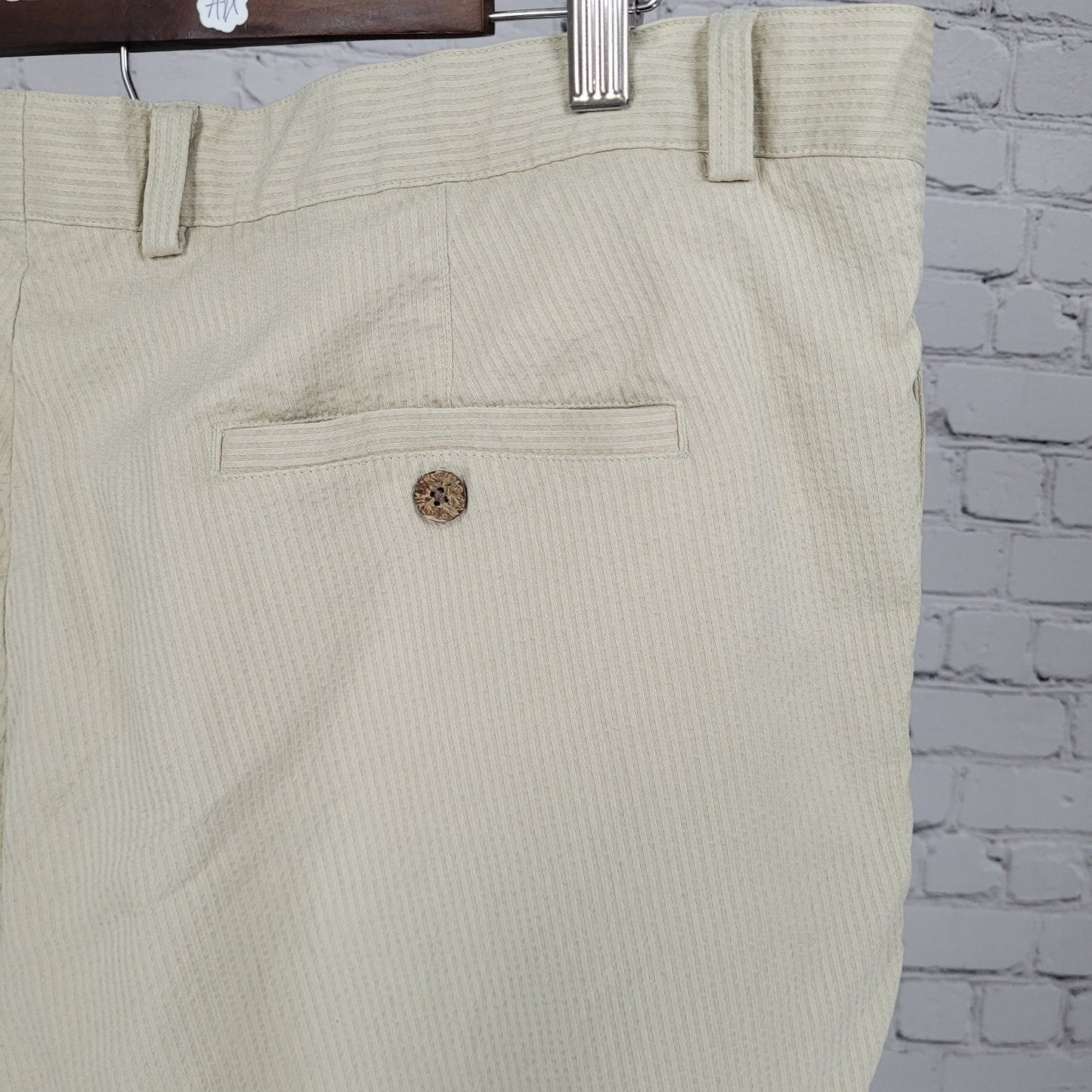 Lineage Beige 100% Silk Striped Pleated Lightweight Chino Shorts Size 42 (40x9)