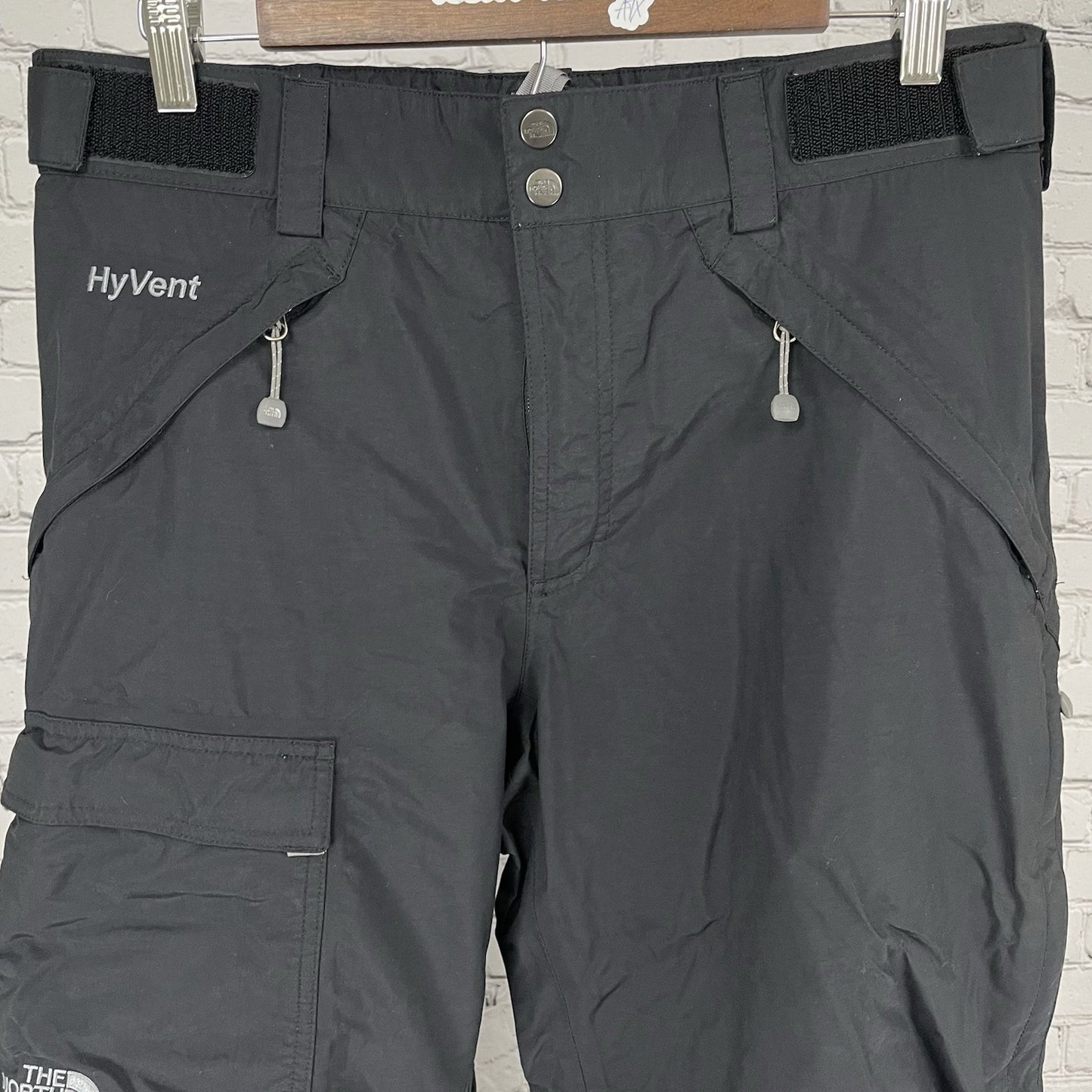 The North Face Black HyVent Cargo Pockets Snow Ski Pants Size Medium M (33x30)