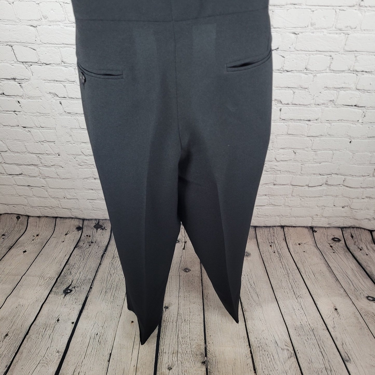 Formalwear Southeastern Black Tuxedo Suit Set Jacket Size 40R Pants 34R (32x33)